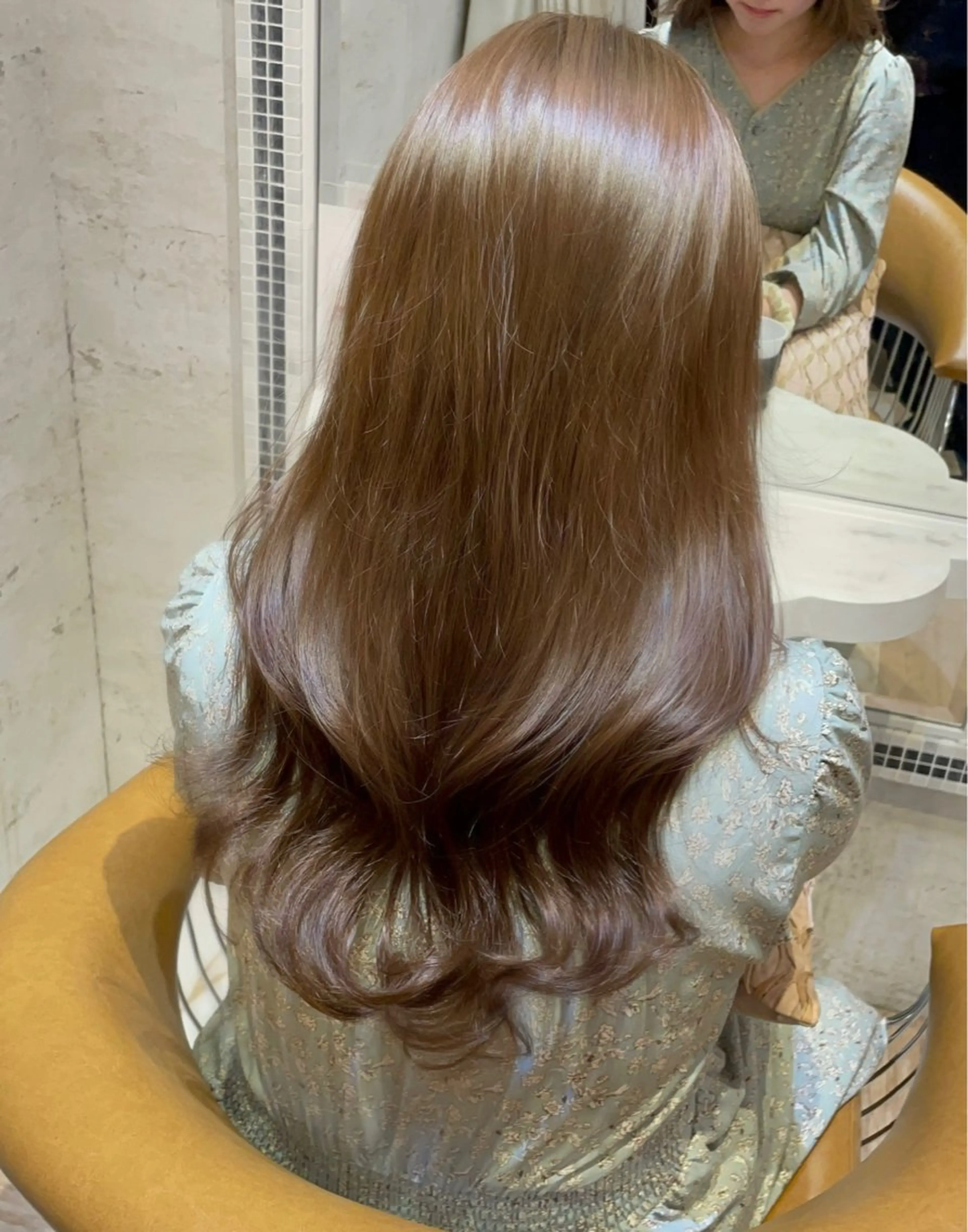 ロング 脱白髪染め/ 髪質改善/ハクのヘアスタイル