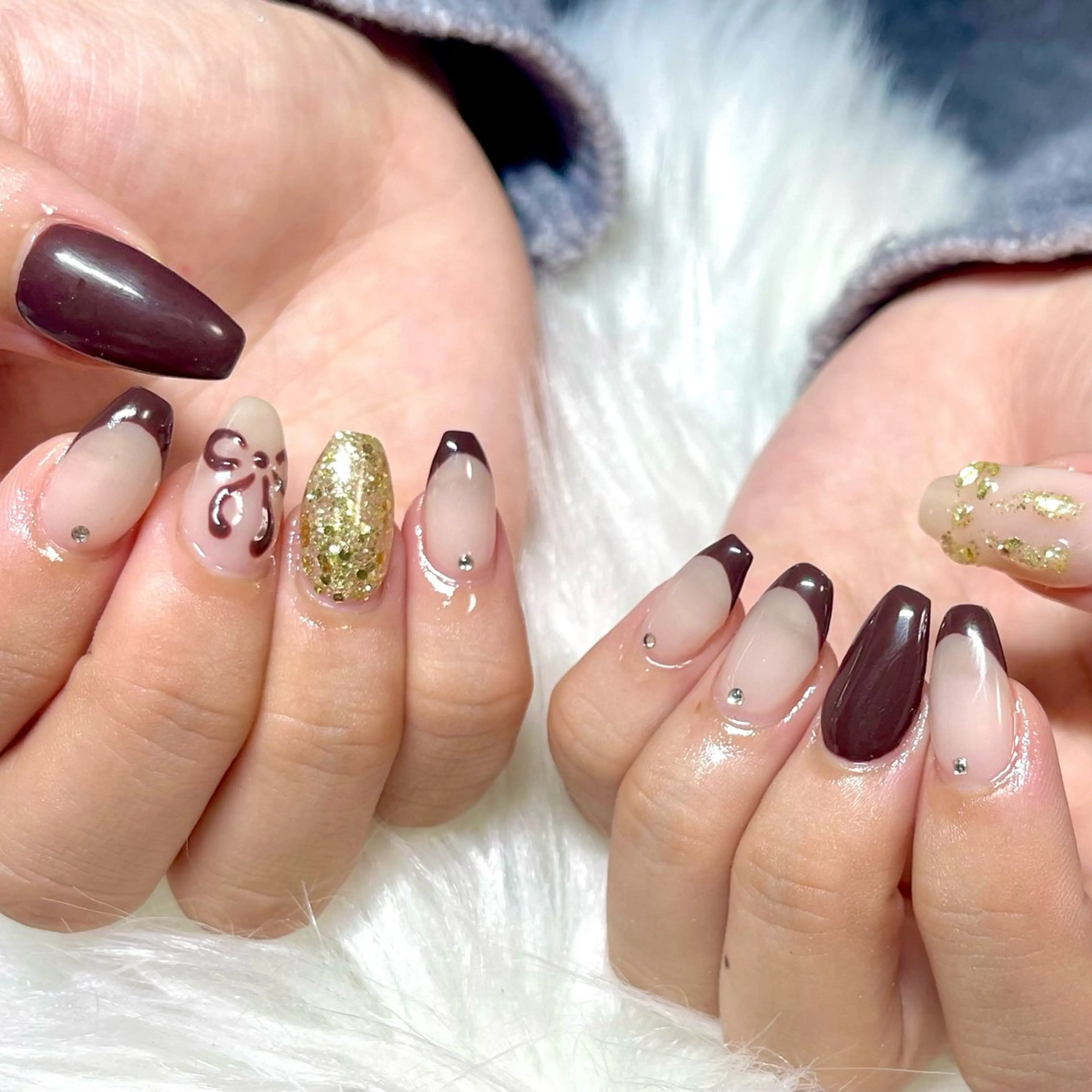 ネイル フレンチネイル リボン fox. nail__sakiのネイルデザイン