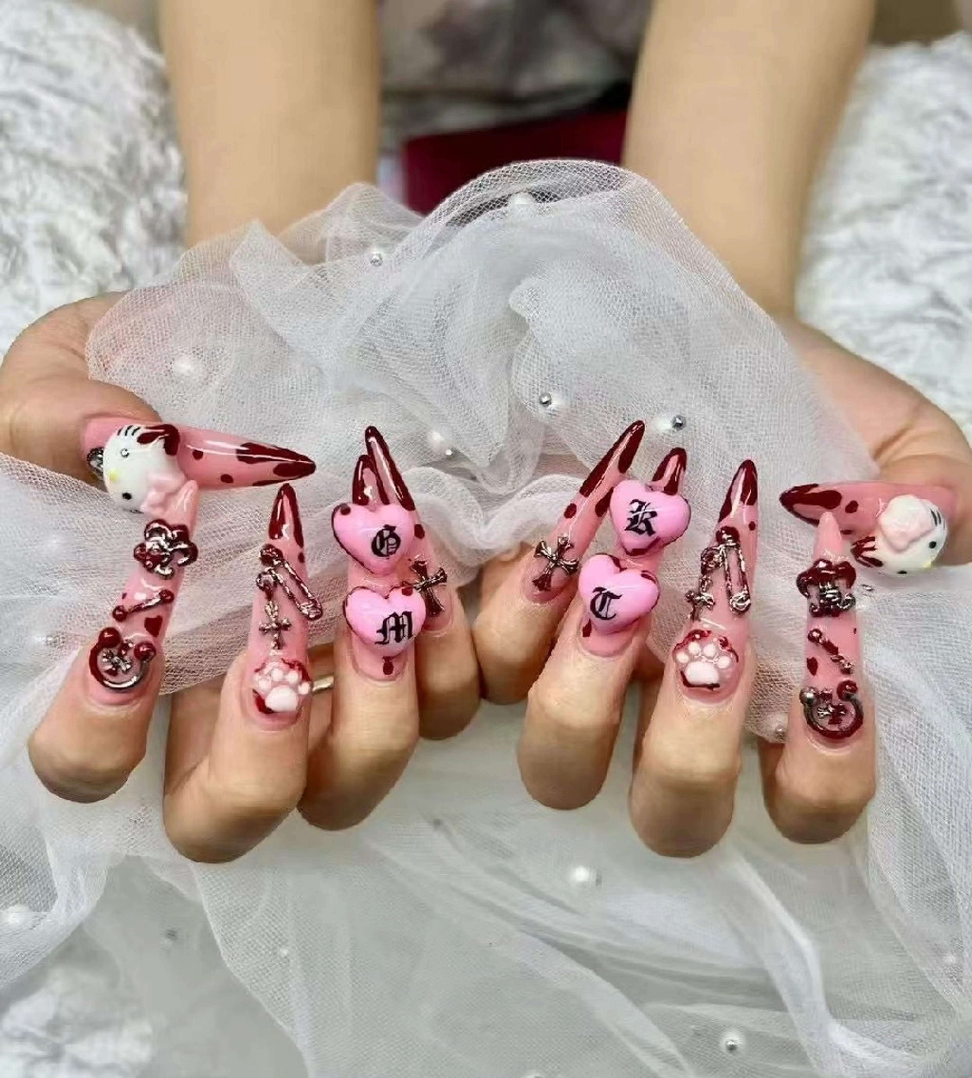 ネイル ENsalon AKIRAのネイルデザイン