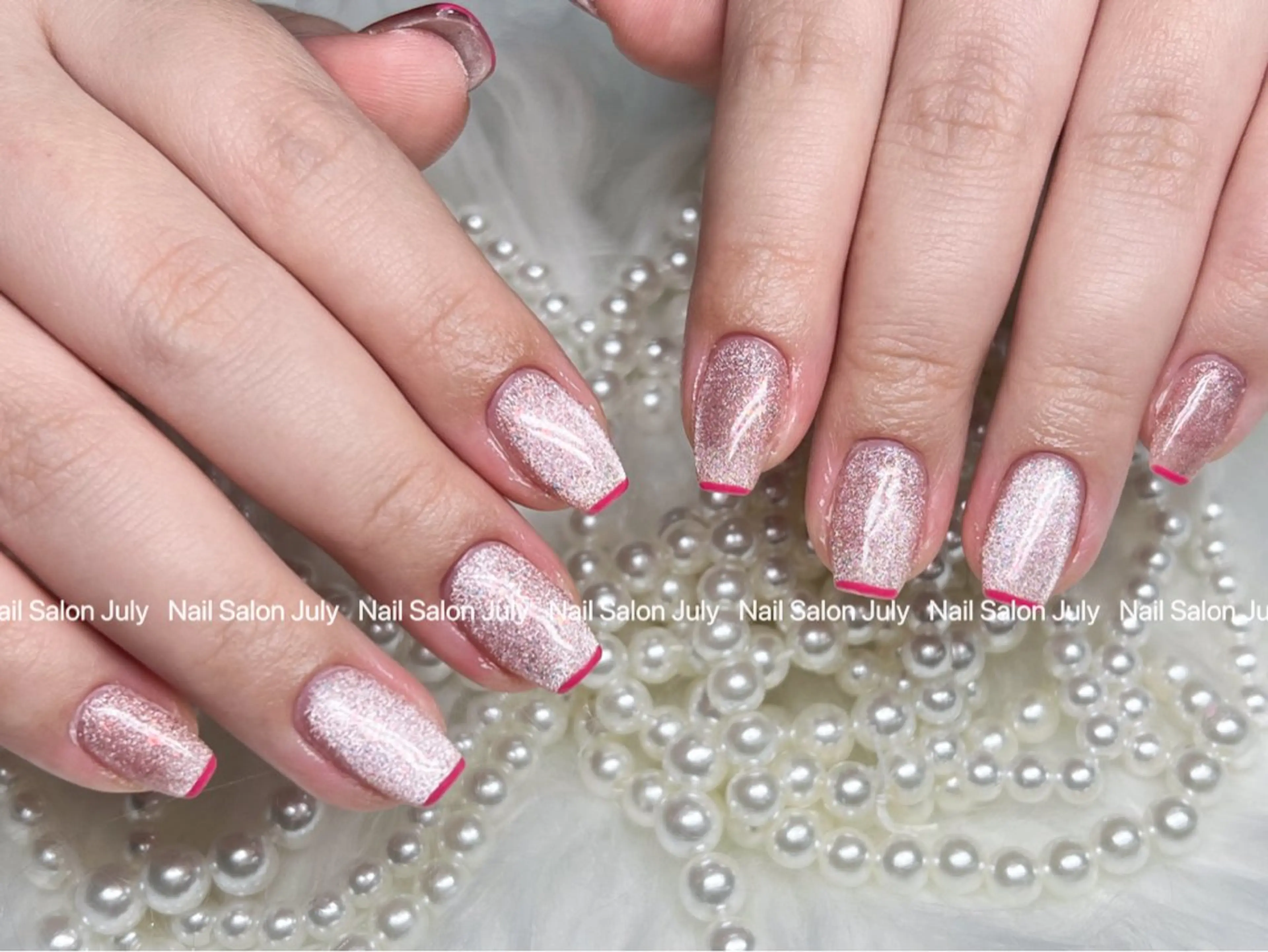 ネイル アートネイル オーロラネイル ジェルネイル ガーリー キラキラネイル July モモのネイルデザイン