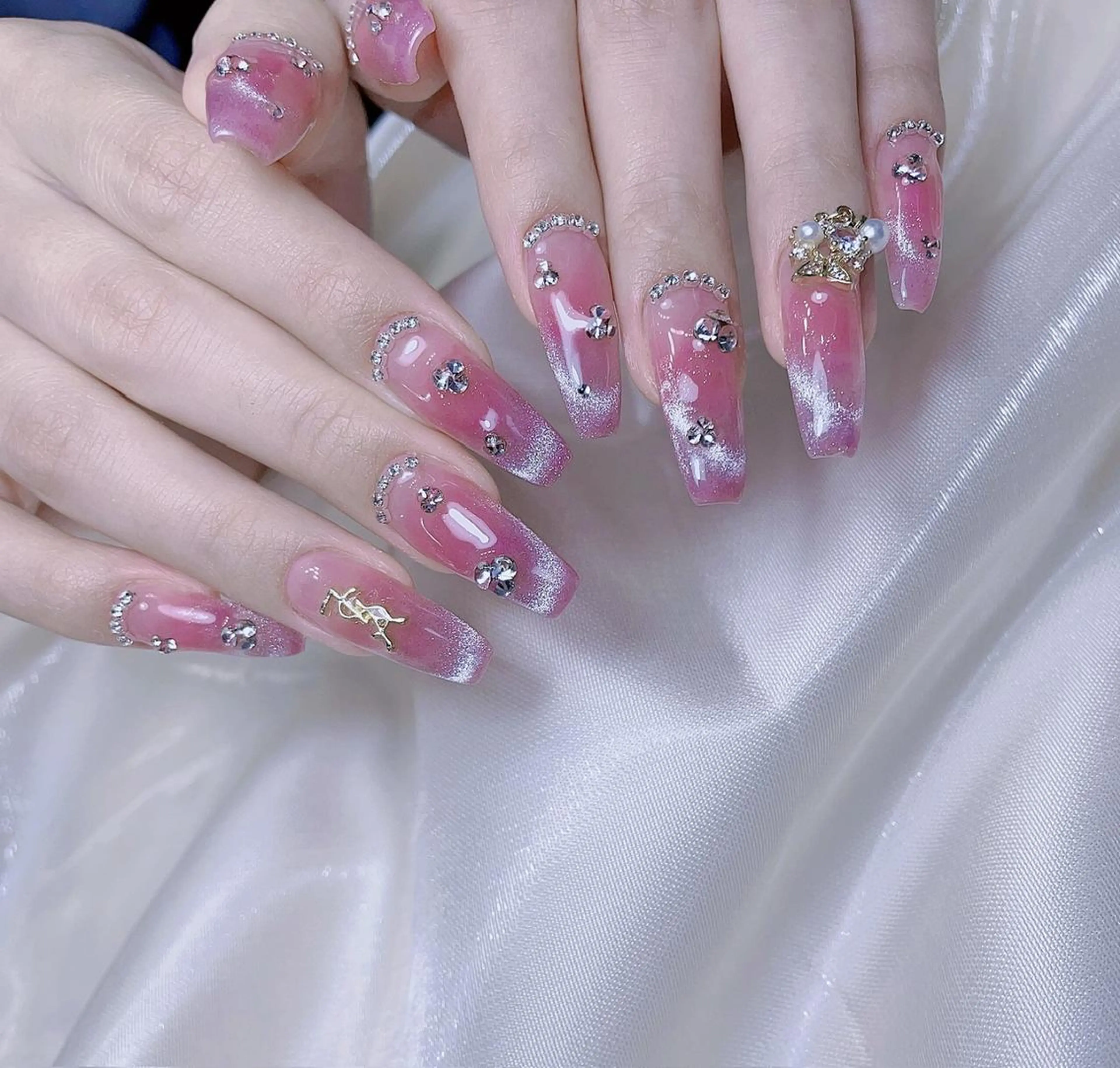 ネイル G. 長さ出し専門店のネイルデザイン