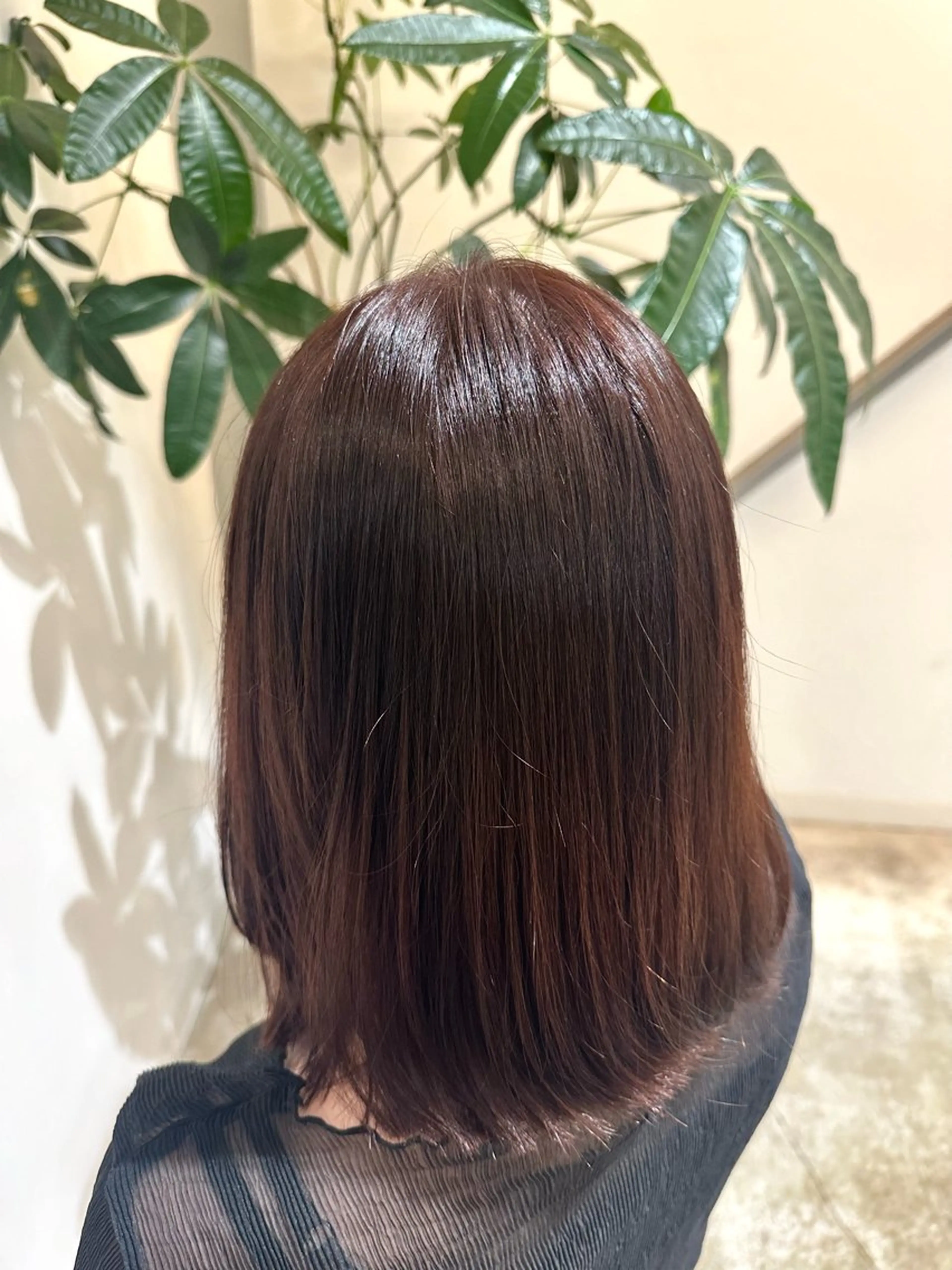 ミディアム カラー ブラウンカラー ピンクカラー ピンクブラウン 垣内 奈緒のヘアスタイル