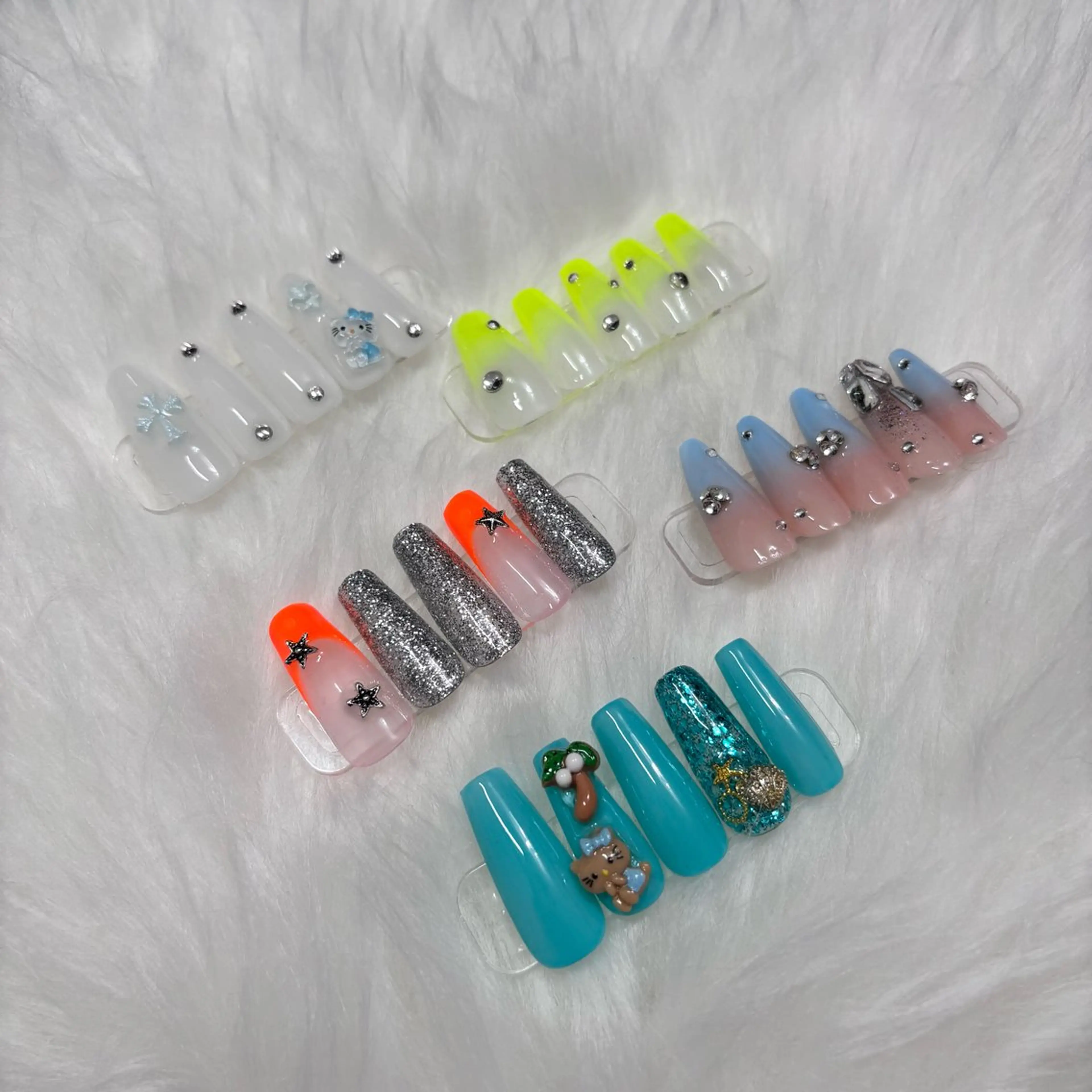 ネイル ANELA ANNAのネイルデザイン