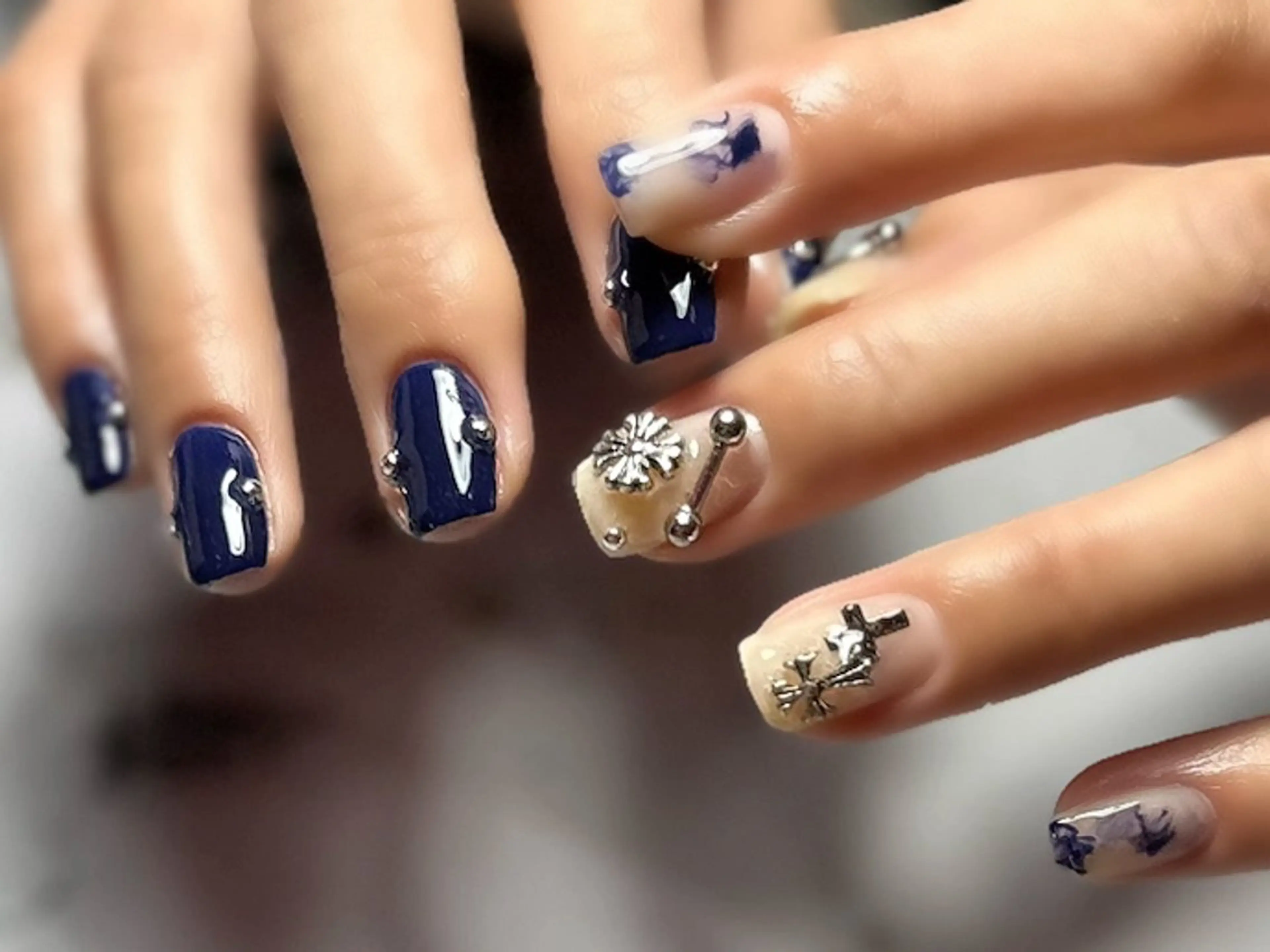 ネイル 新山 聖のネイルデザイン