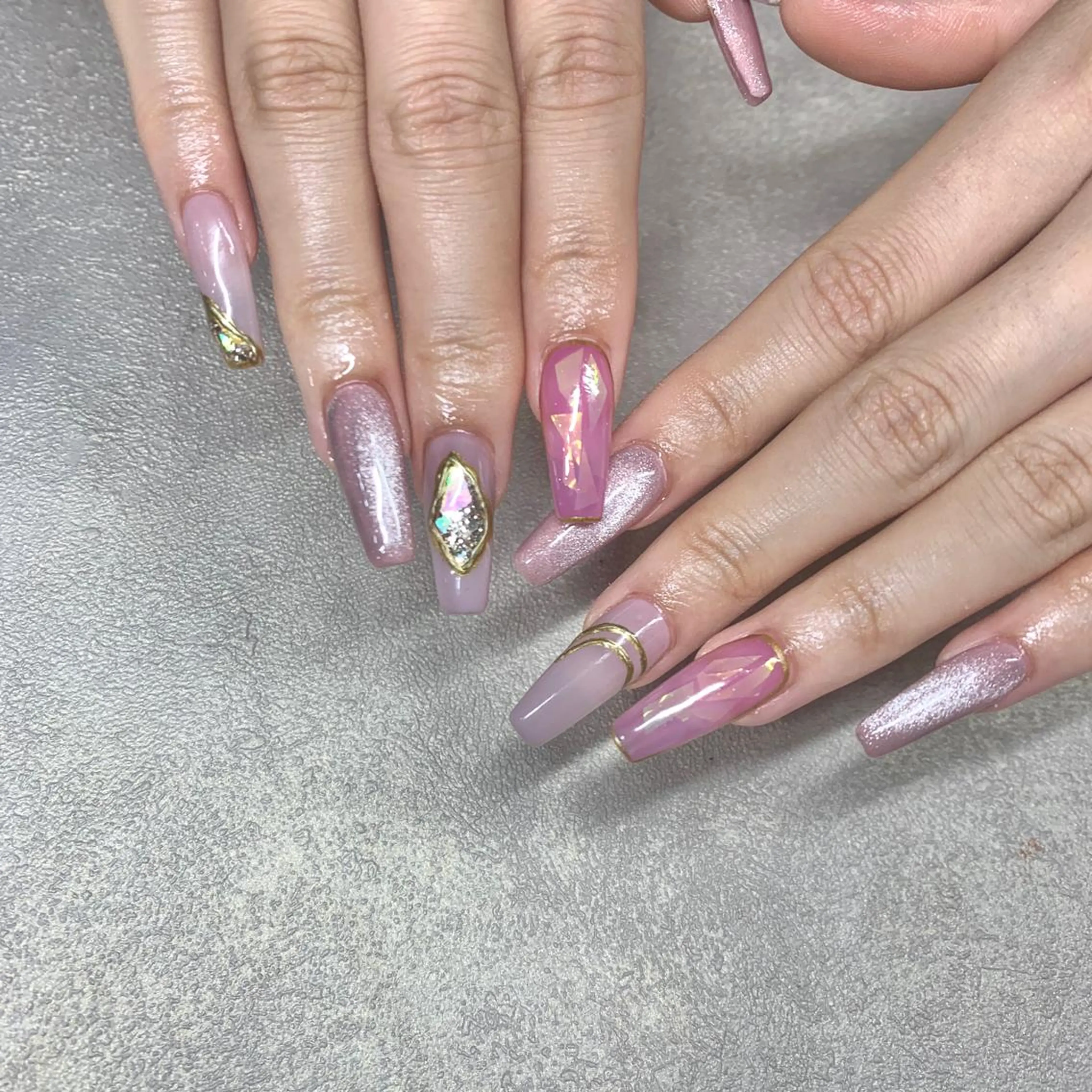 ネイル Nes.nail所属・🌼Nomura Yuko🌷のネイルデザイン