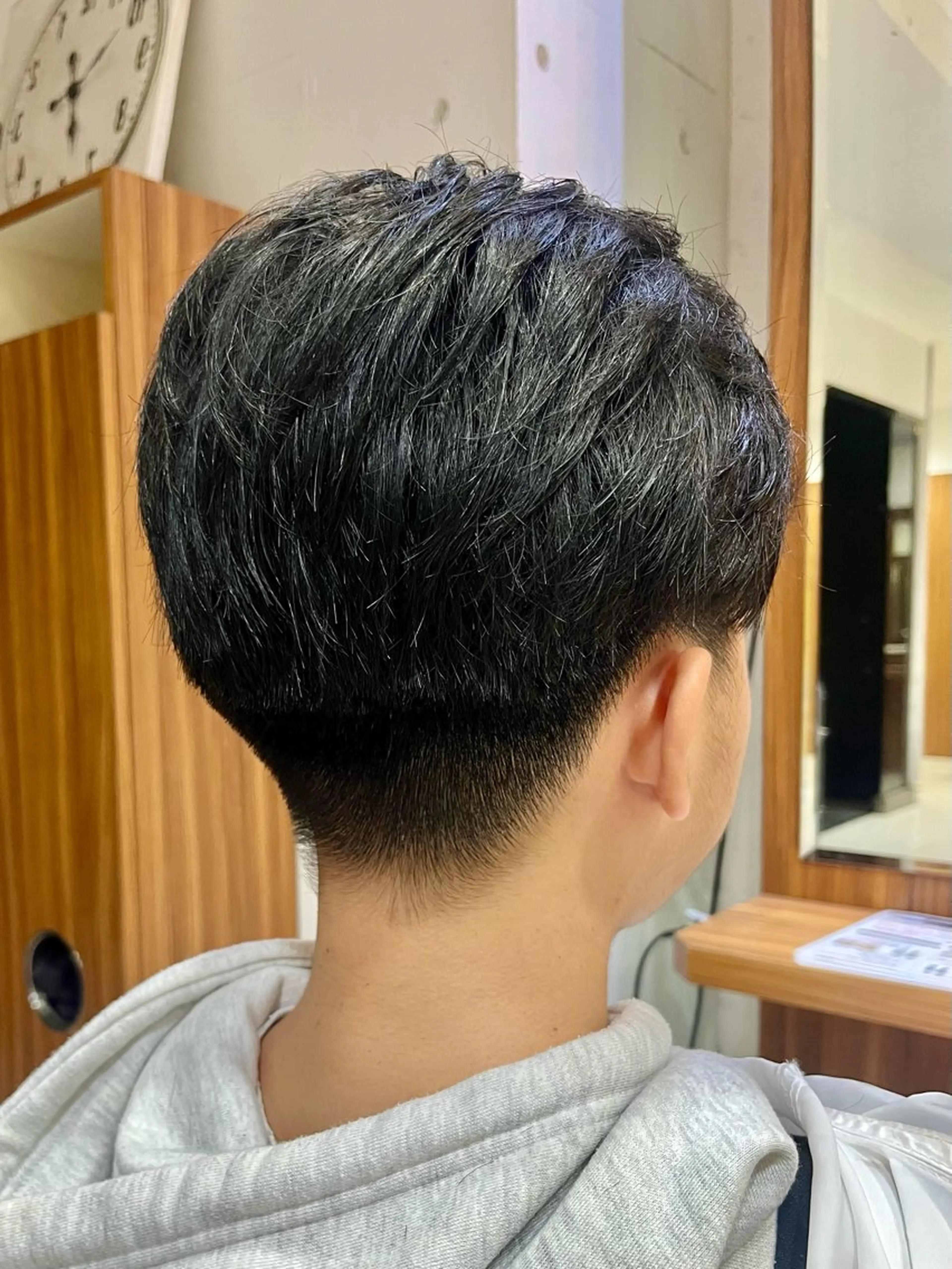 ショート メンズ カット パーマ特化美容師 🔥Yoshiyaのヘアスタイル