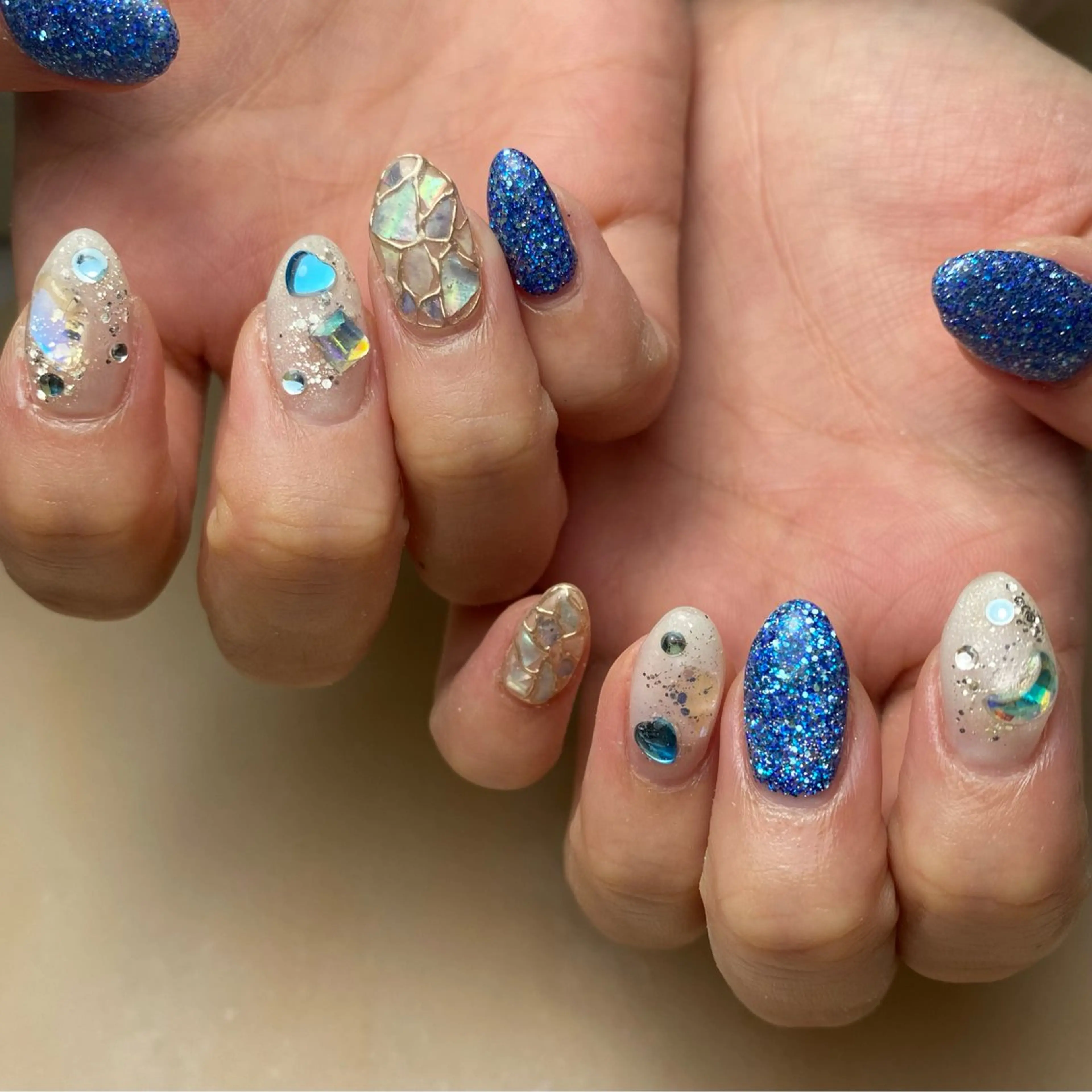 ネイル ハンドネイル フットネイル emma.nail所属・emma.nail kanakoのネイルデザイン