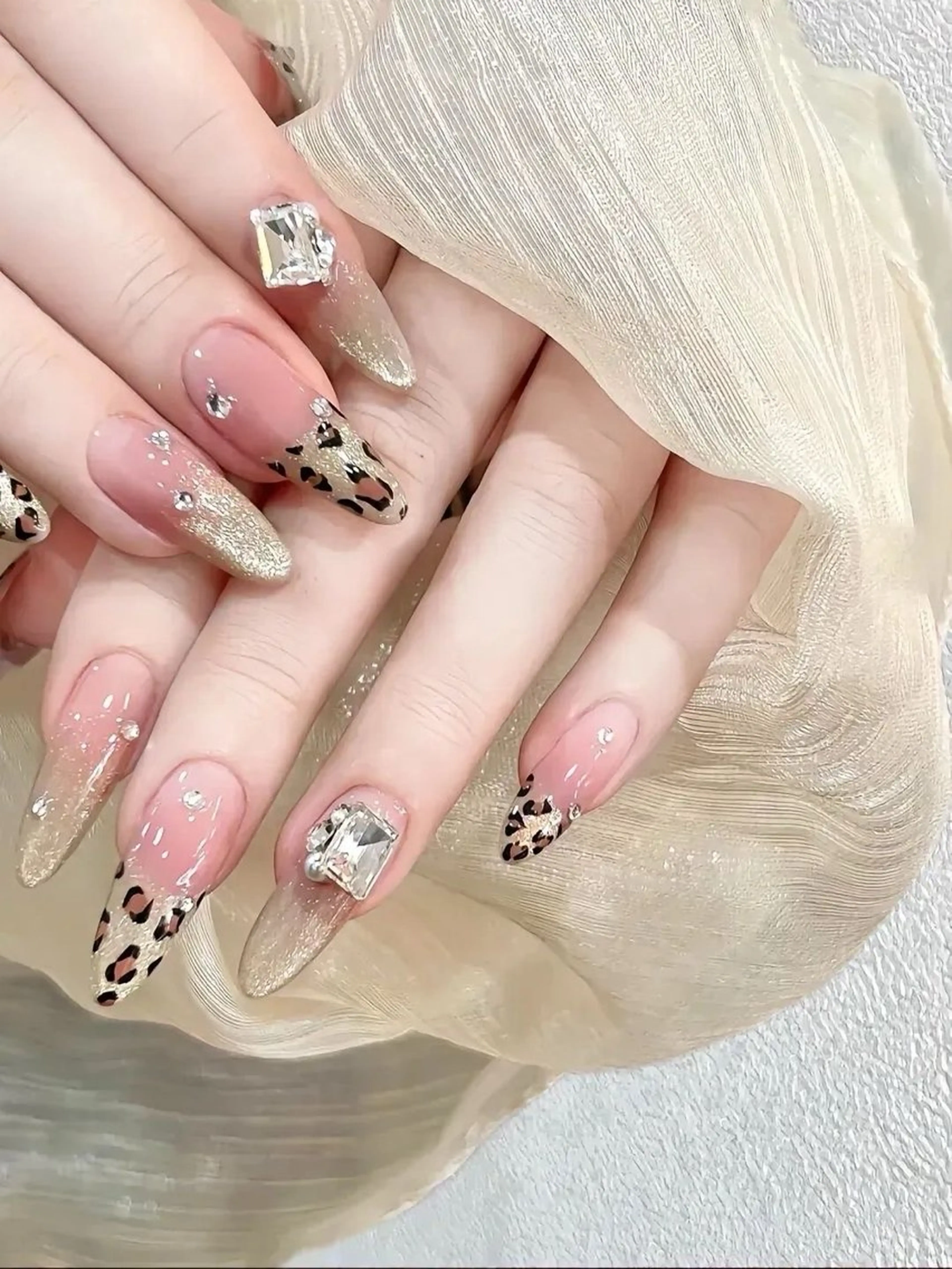 ネイル Glow Nail スカルプ専門店のネイルデザイン