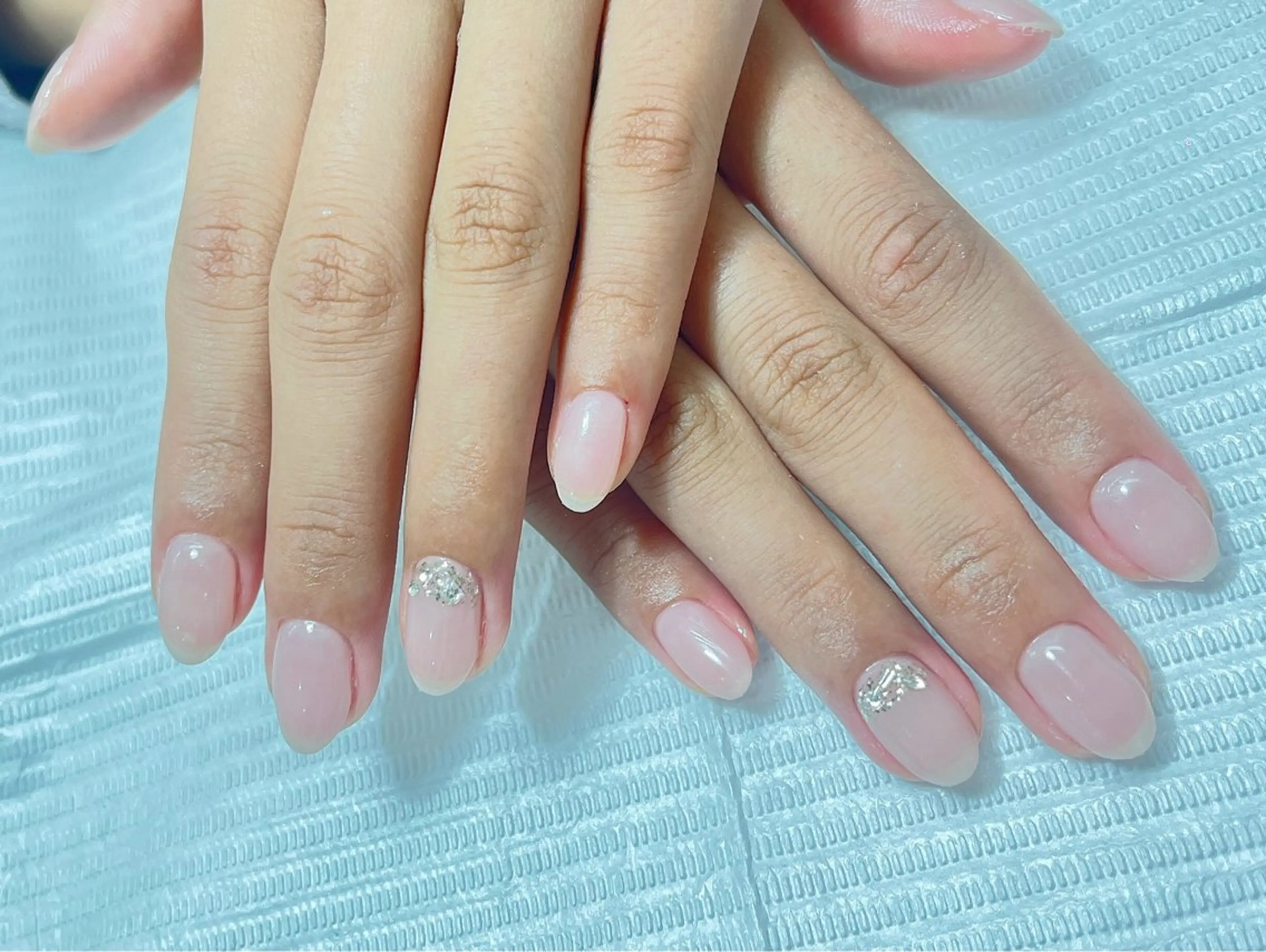 ネイル y‘s SALON所属・ト トのネイルデザイン