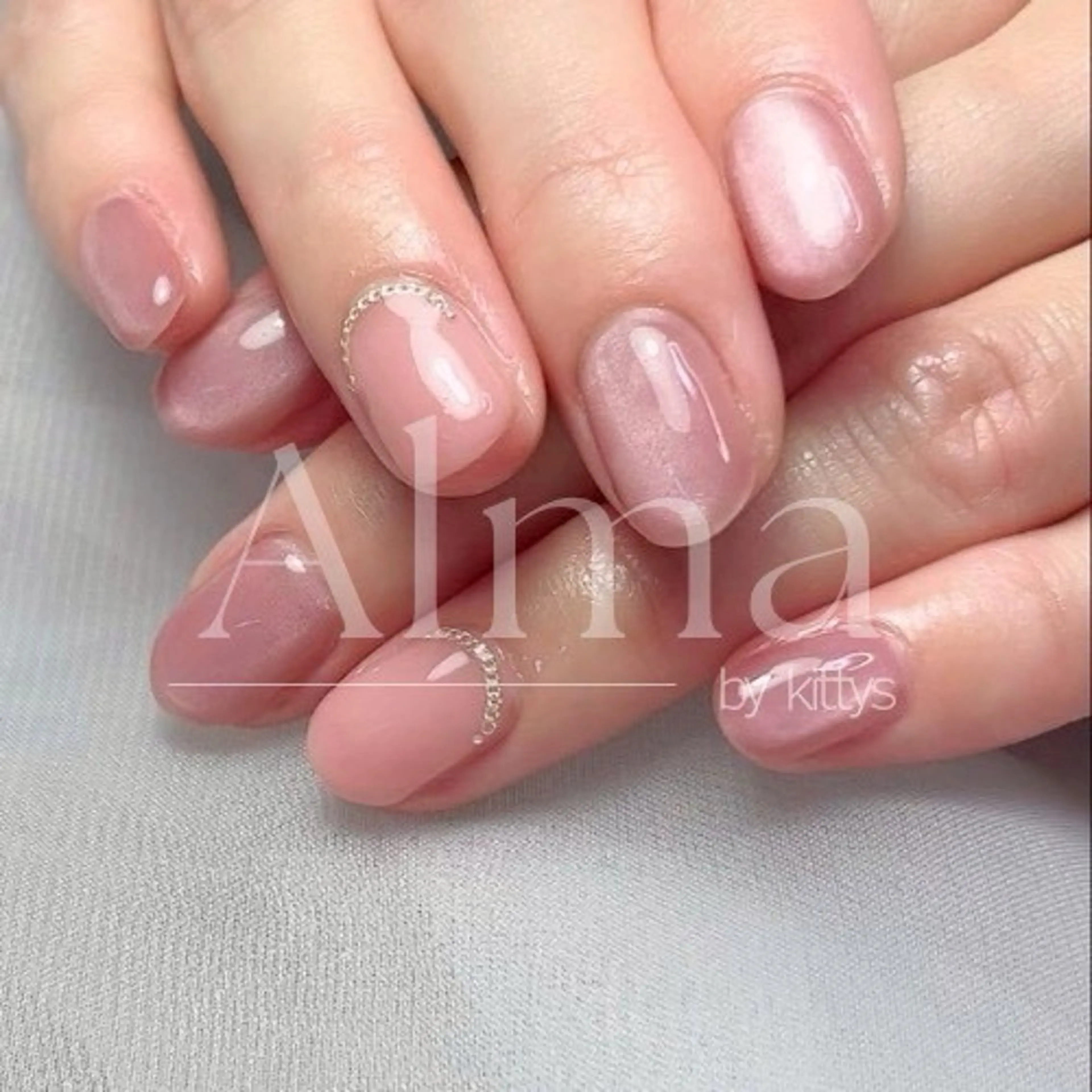 ネイル ハンドネイル Alma by kittys 谷保店所属・Alma chitoseのネイルデザイン