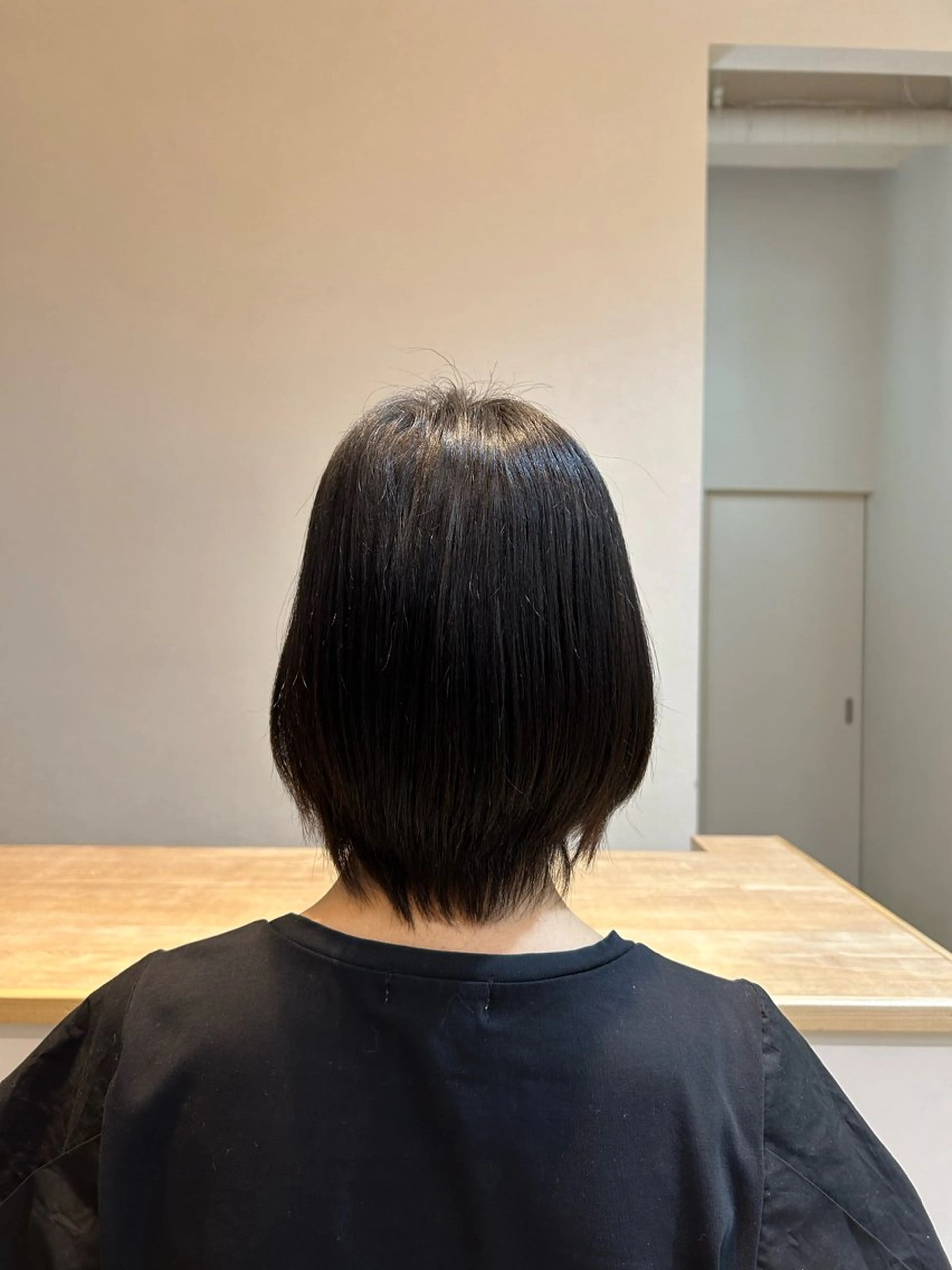 ショート 縮毛矯正 ウジイエ ミユウのヘアスタイル