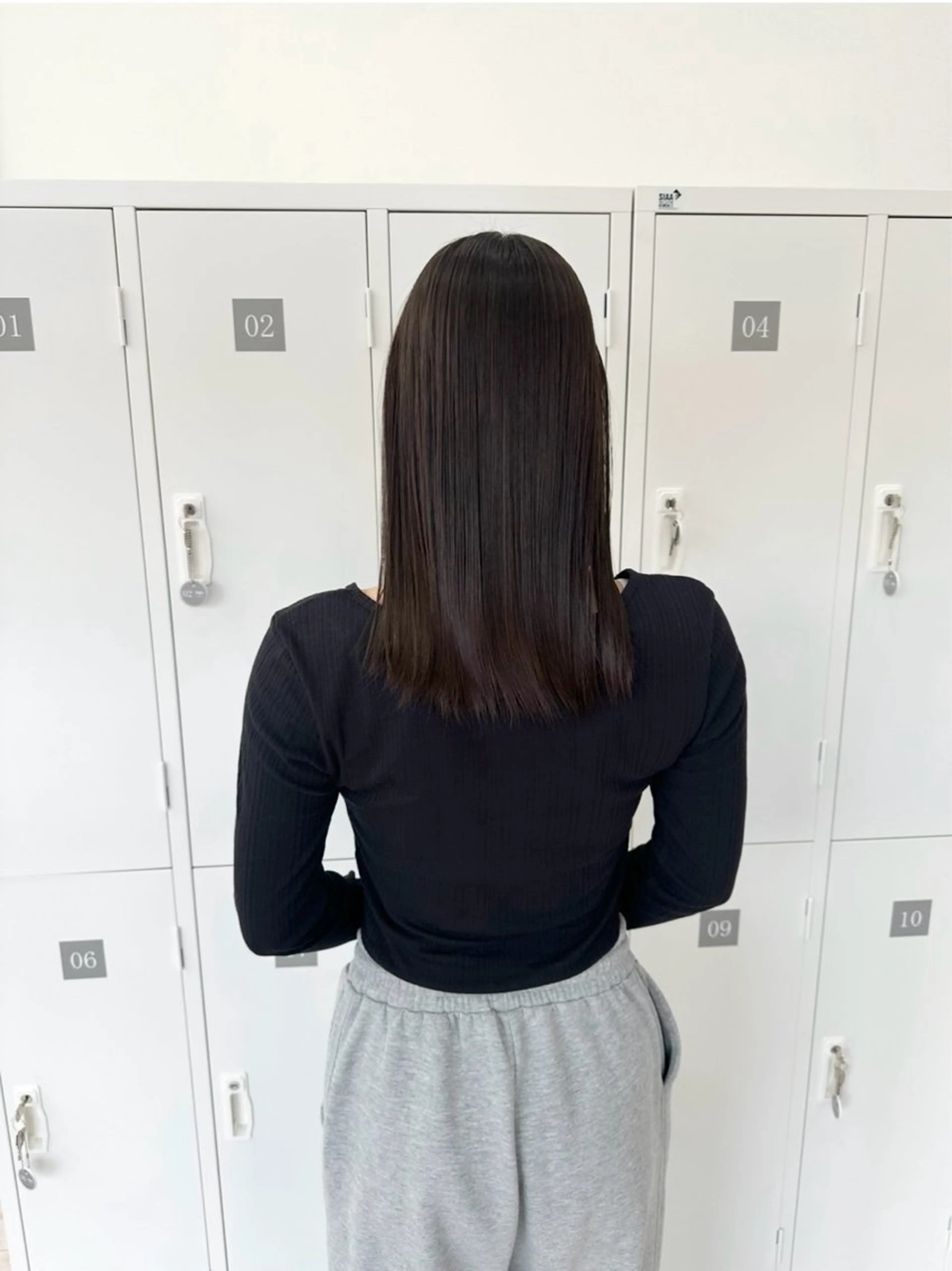 セミロング 相田 絢音のヘアスタイル