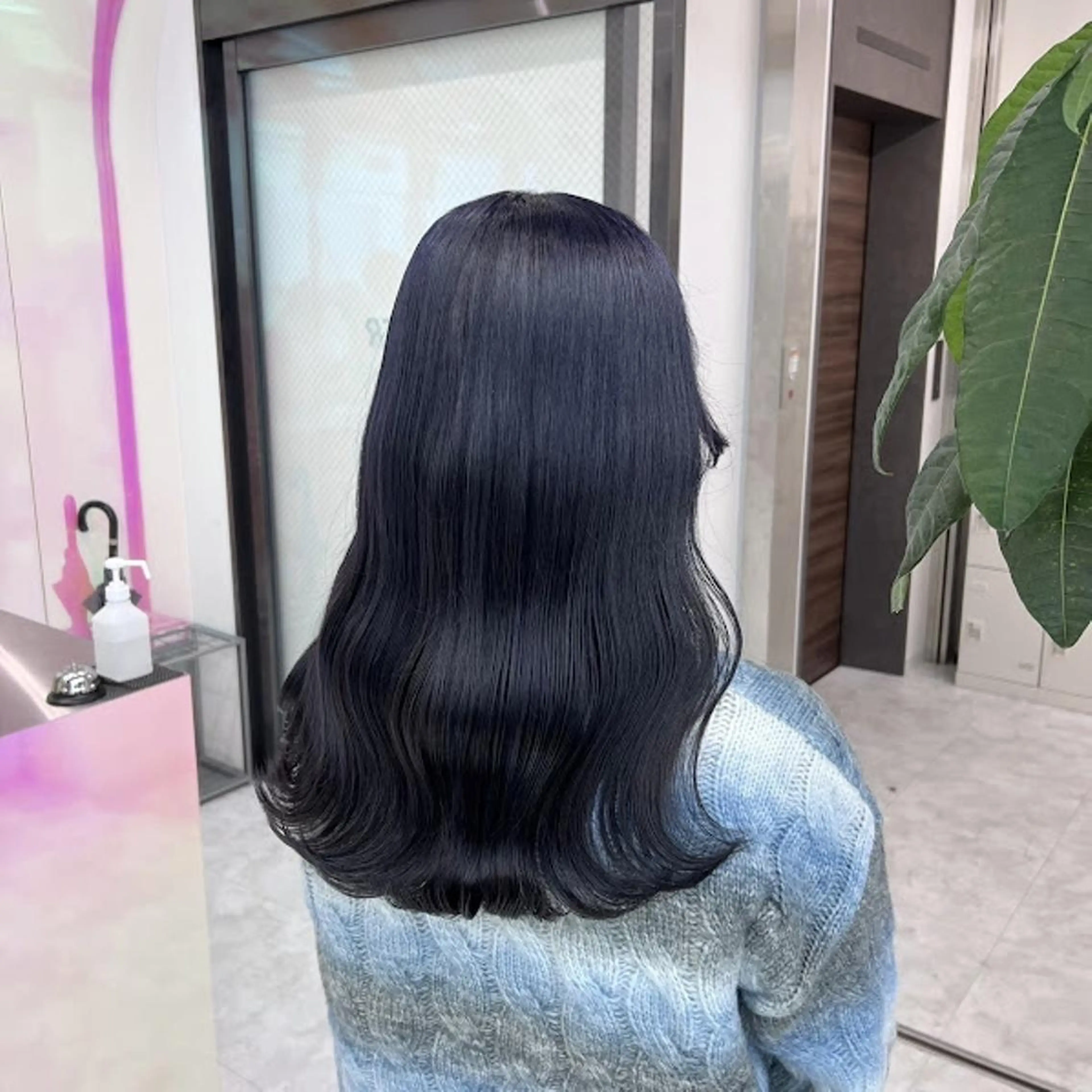 カラー 🪞official FRUITS渋谷🩰のヘアスタイル