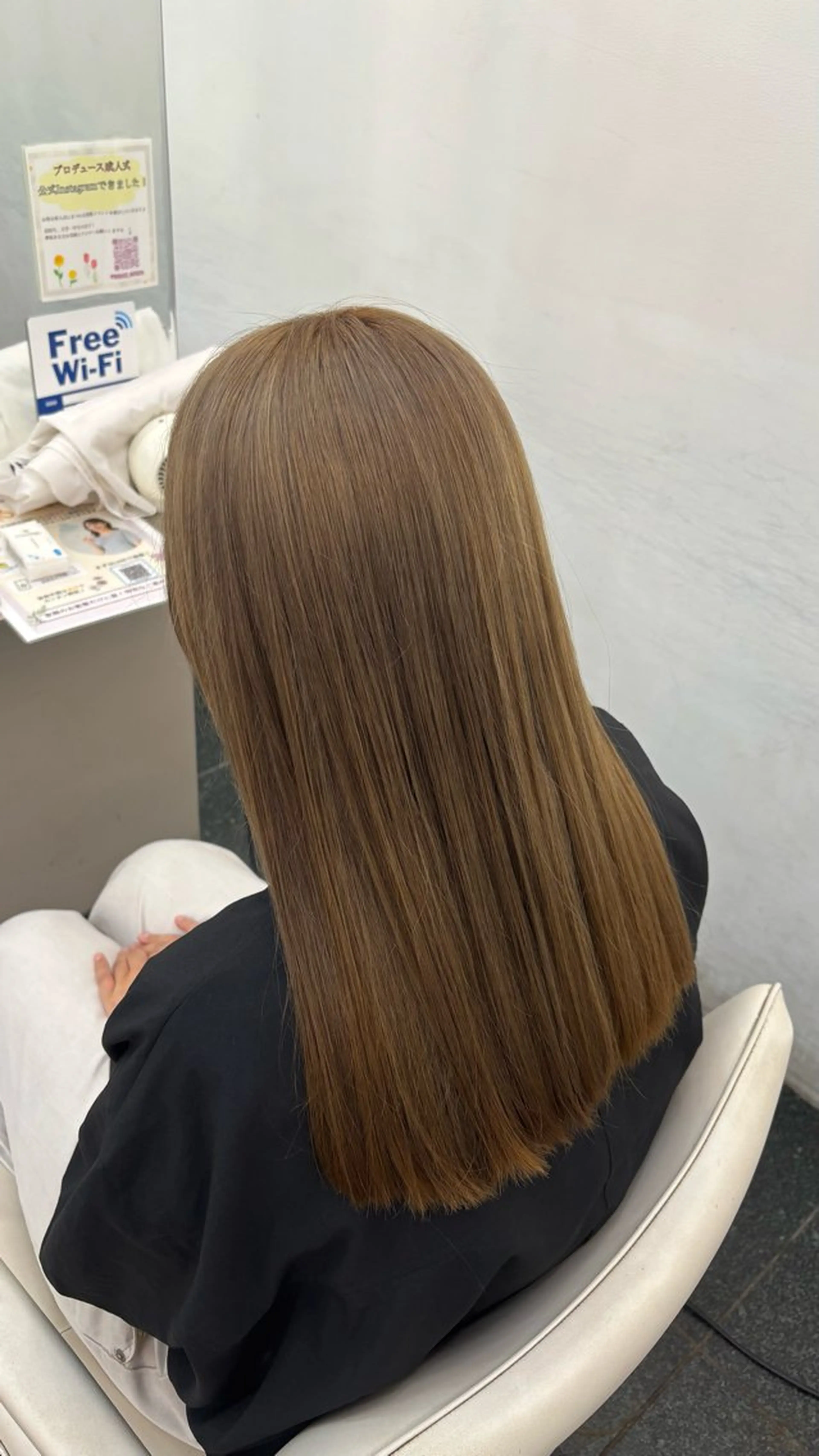 ミディアム ヘアカラー ハイトーンカラー特化 🐾小林舞衣🌙のヘアスタイル