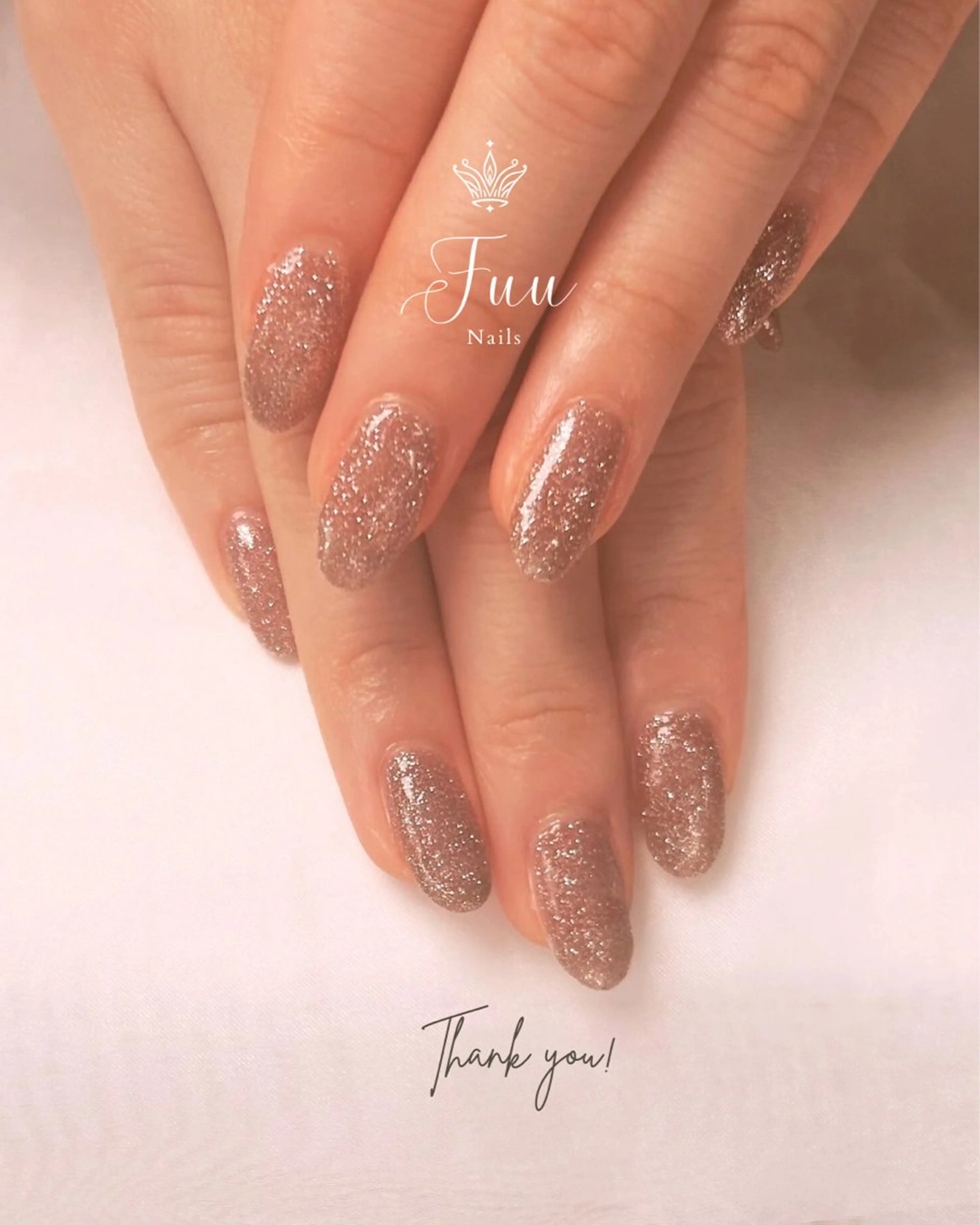 ネイル フラッシュネイル キラキラネイル ワンカラーネイル シンプルネイル 犬のいるネイルサロン Fuu nailsのネイルデザイン