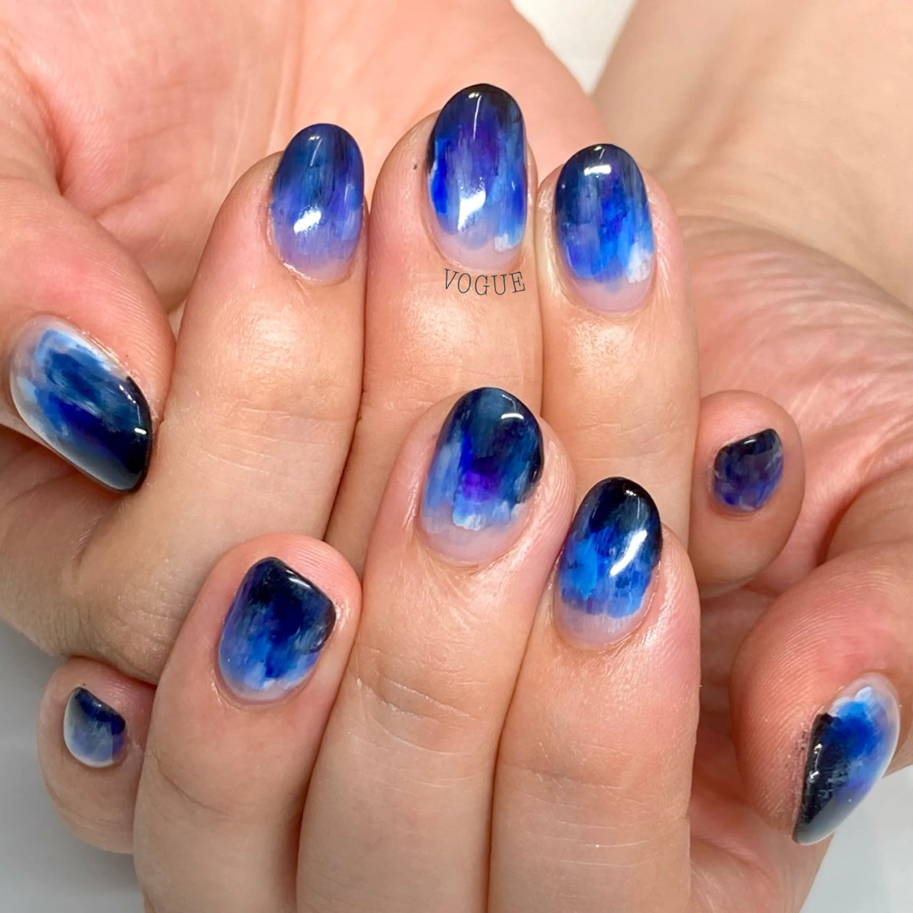 ネイル ハンドネイル VOGUE ×SWANのネイルデザイン