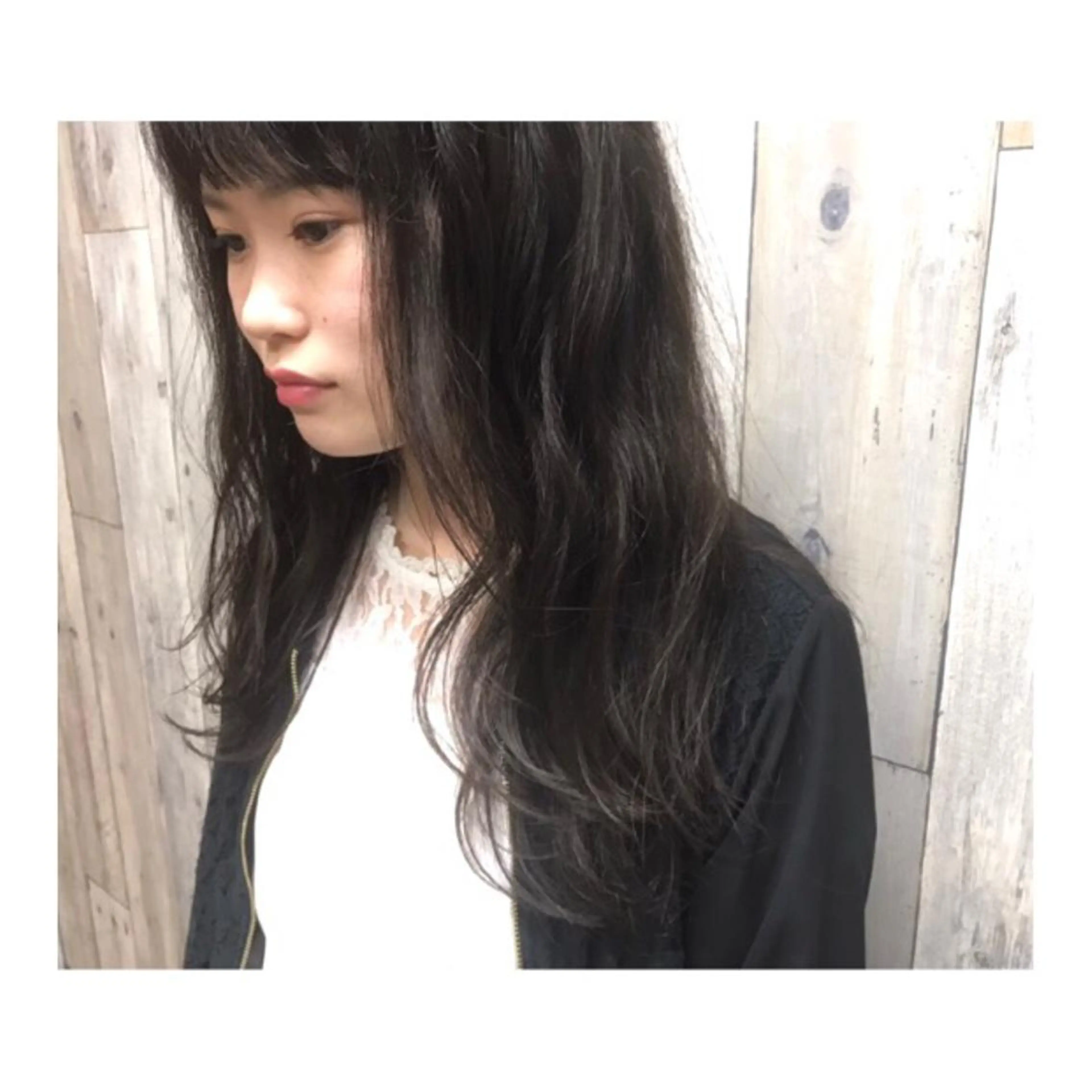 ロング カラー アッシュ 透明感カラー ラベンダーカラー 竹嶌 健吾のヘアスタイル