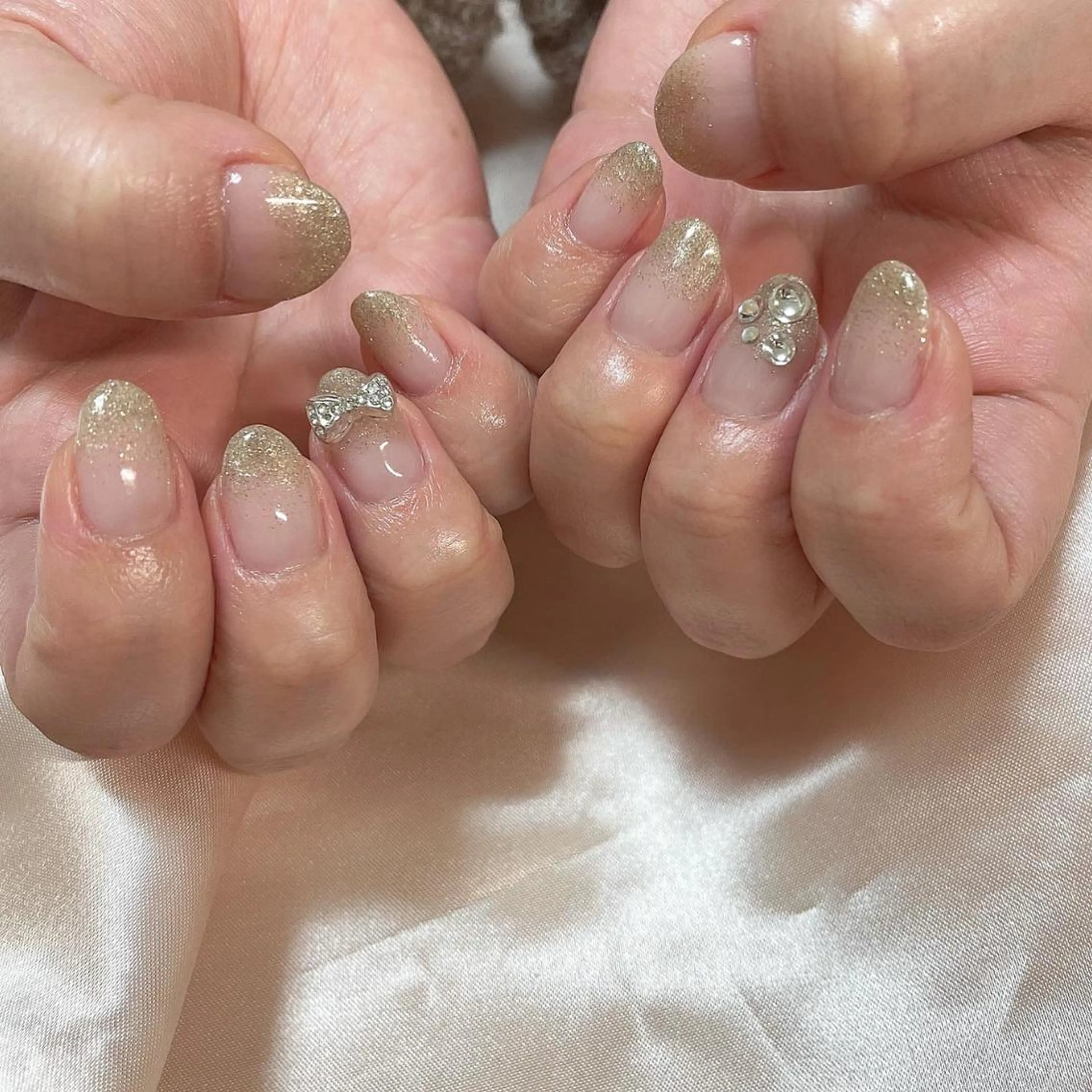 ネイル essence所属・pétit maakoのネイルデザイン