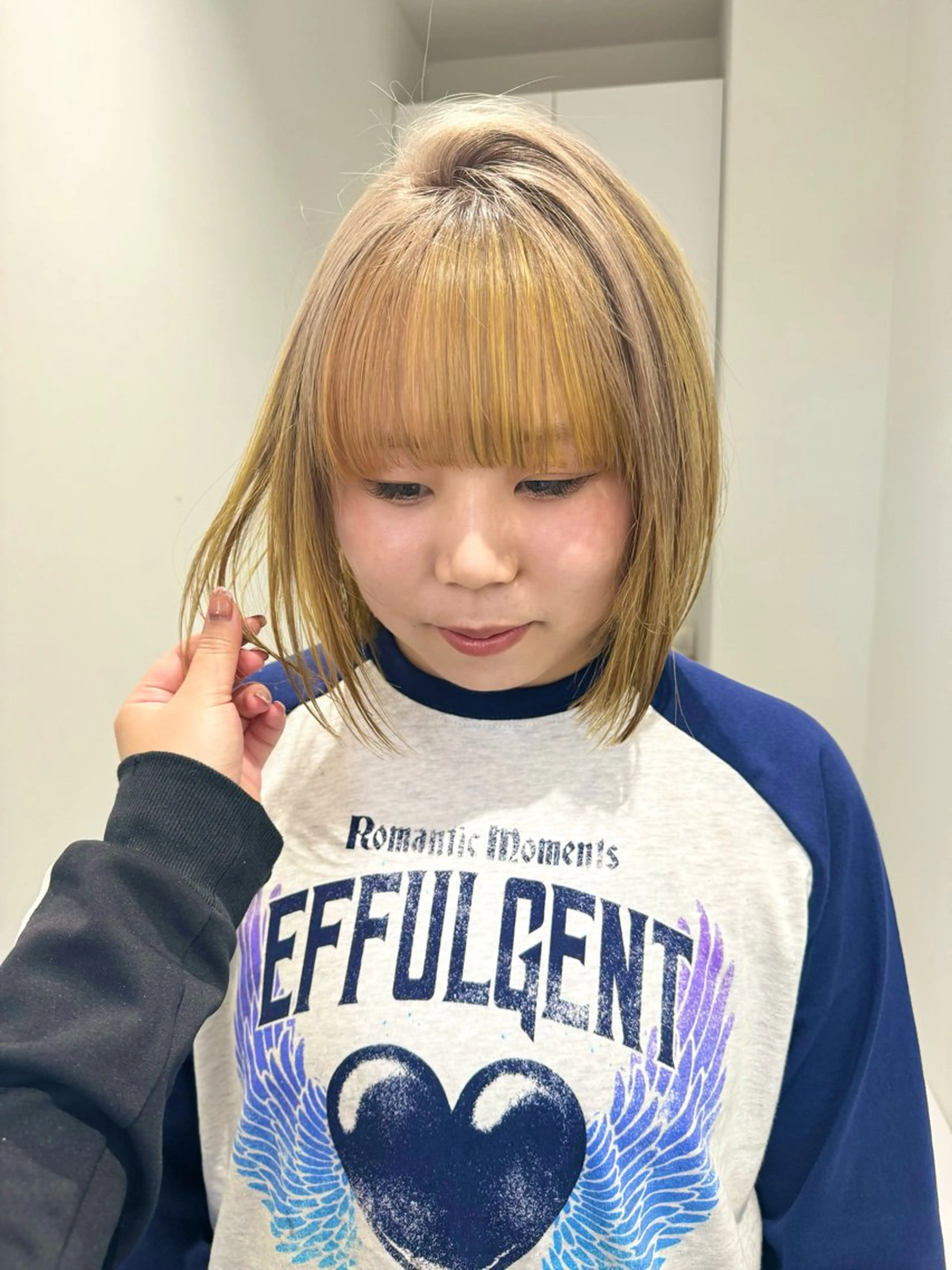 ショート ヘアカラー ✨ブリーチ/顔周り レイヤー¦YUKA✨のヘアスタイル