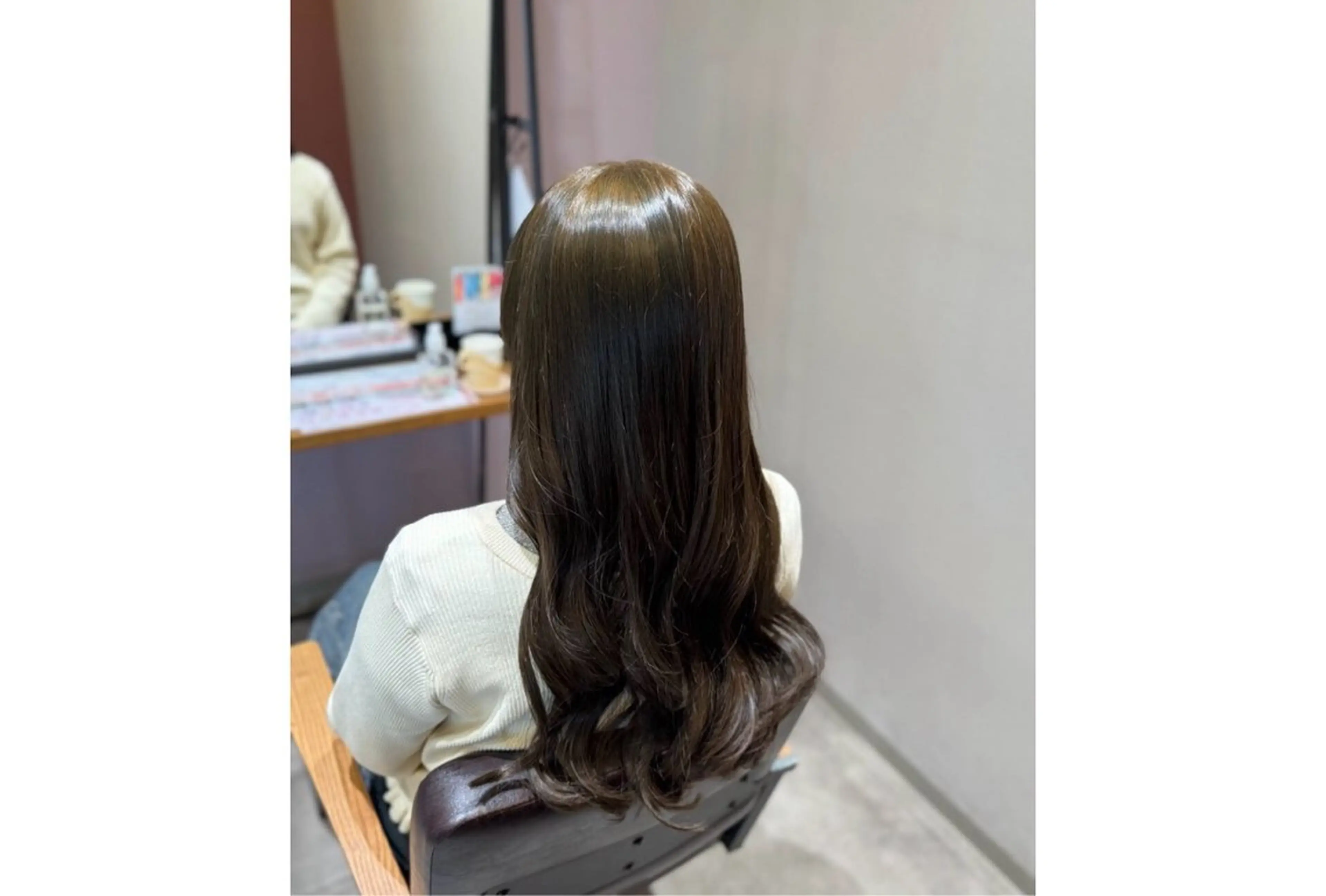 カラー 梶 瑞希のヘアスタイル