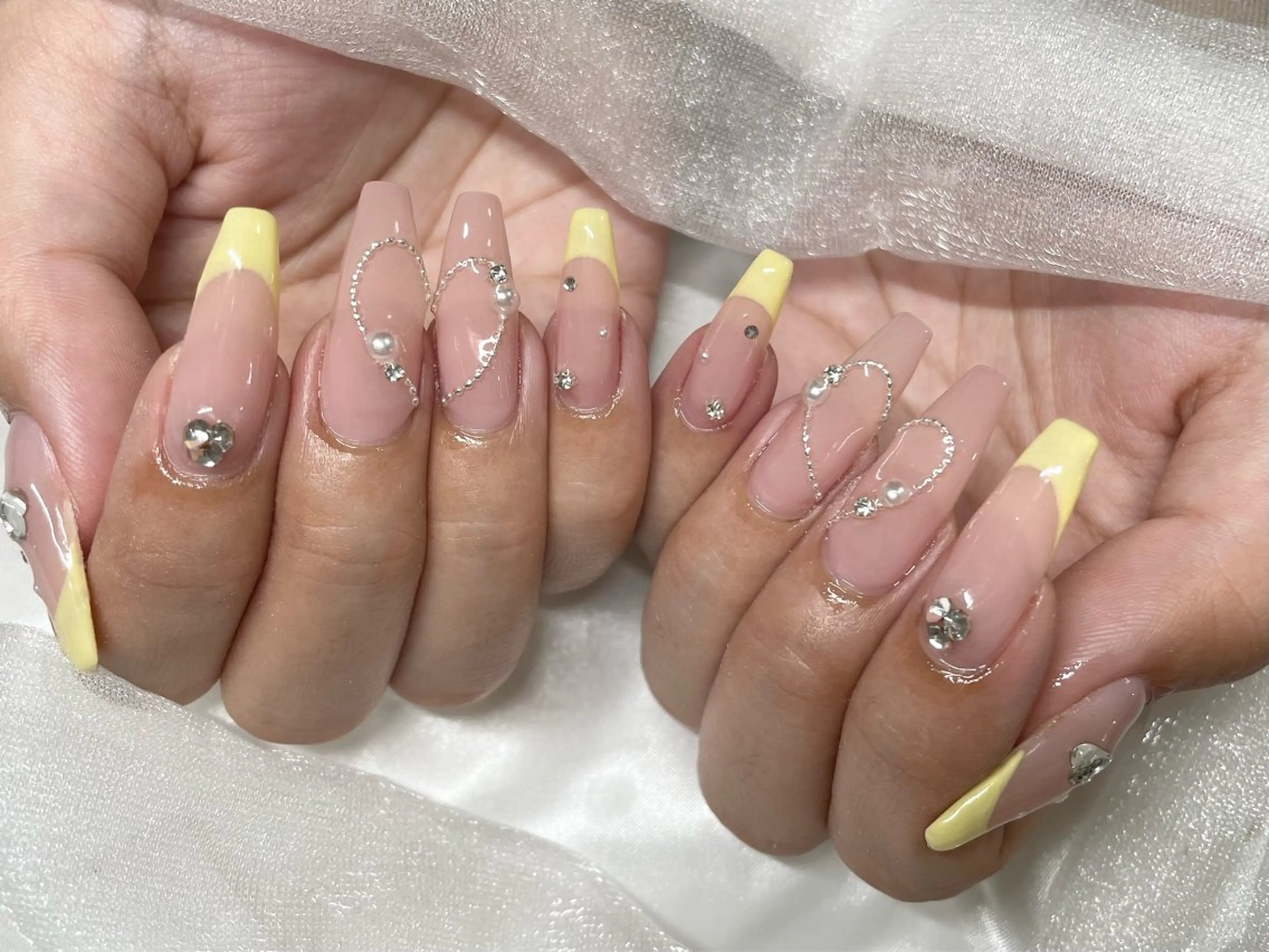 ネイル ハンドネイル Roi〈ロワ〉 Minakoのネイルデザイン