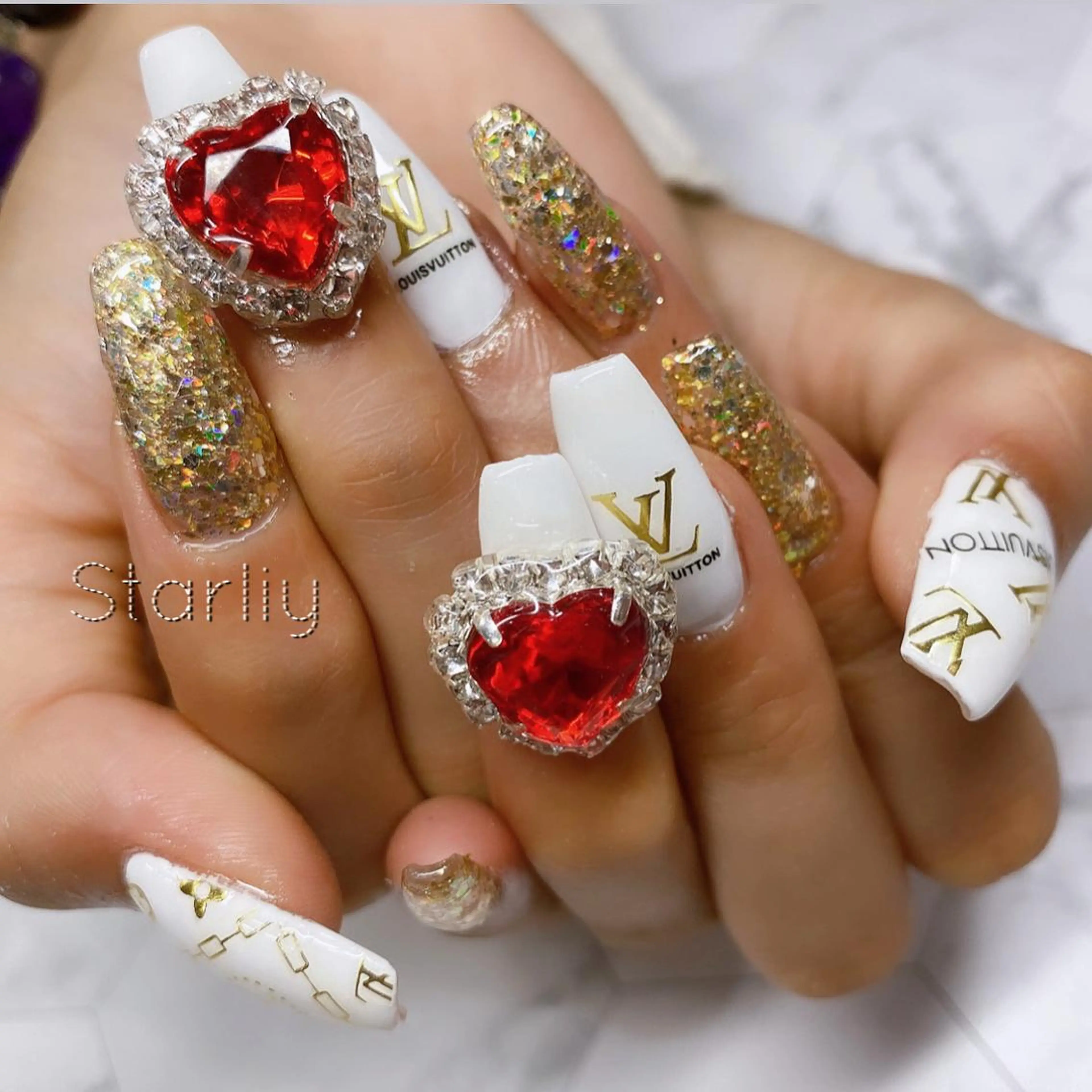 ネイル Starliy所属・~Starliy~ 三重県津市のネイルデザイン