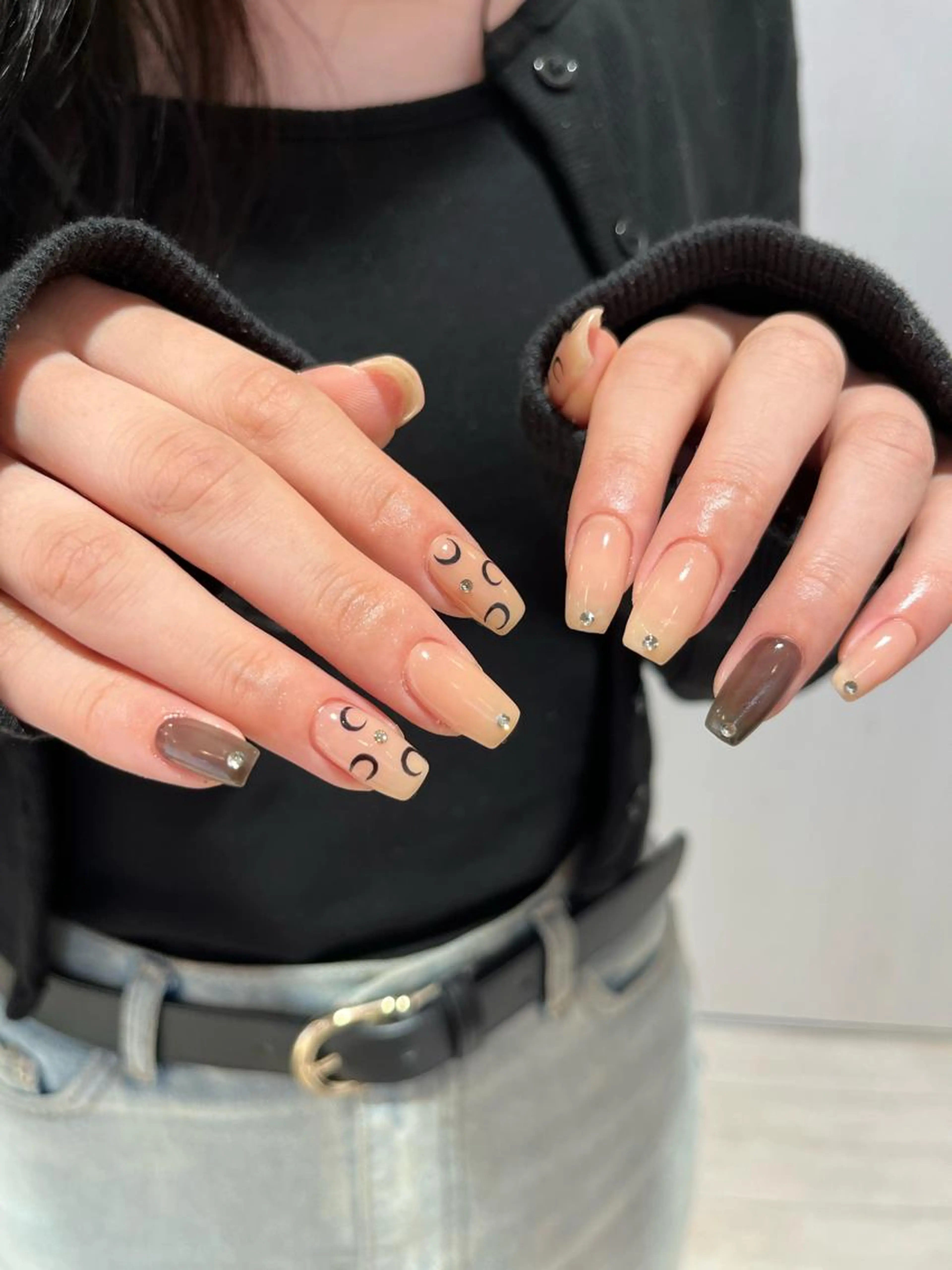 デザインネイル《オフなし・オフあり》​〜​ケア込み​〜​【¥3500​〜​】※アート・パーツ代別途⚠️補足説明をご確認くださいの写真