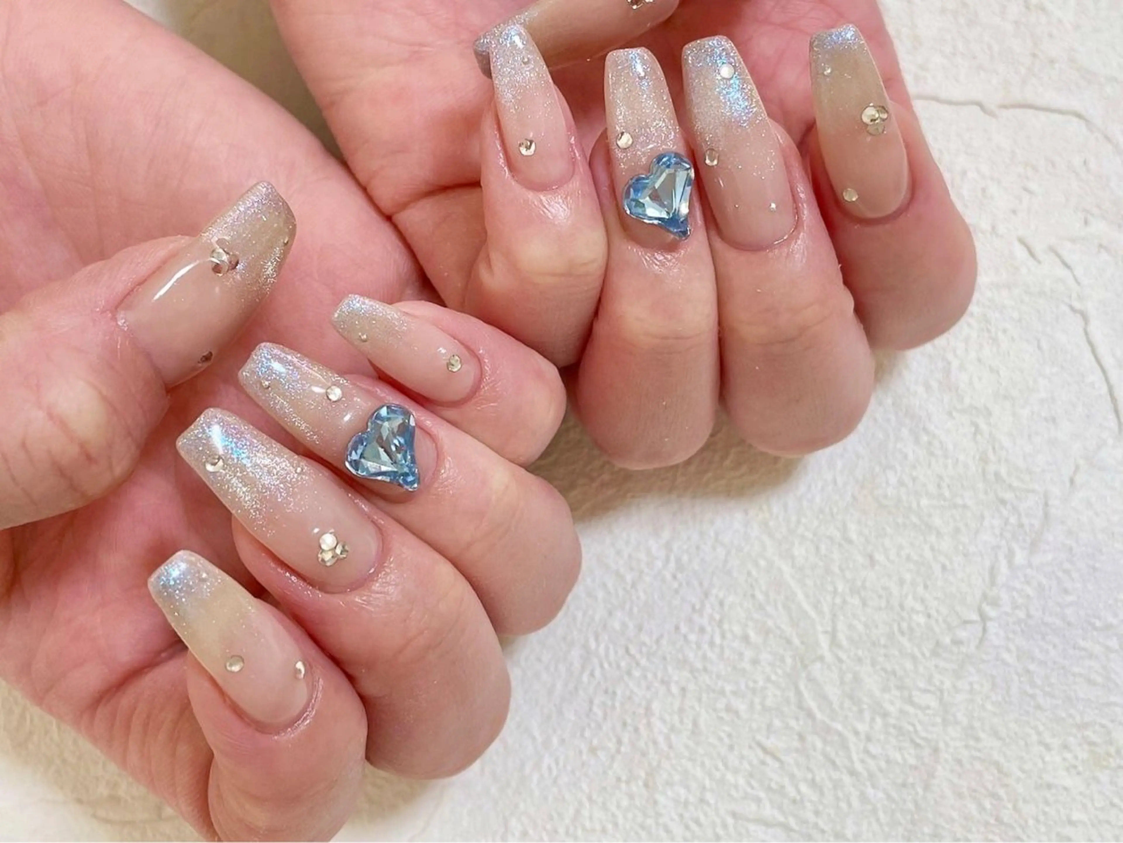 ネイル オーロラネイル フットネイル フレンチネイル ジェルネイル ラメ(グリッター) ハンドネイル kiki nail 二子玉川のネイルデザイン