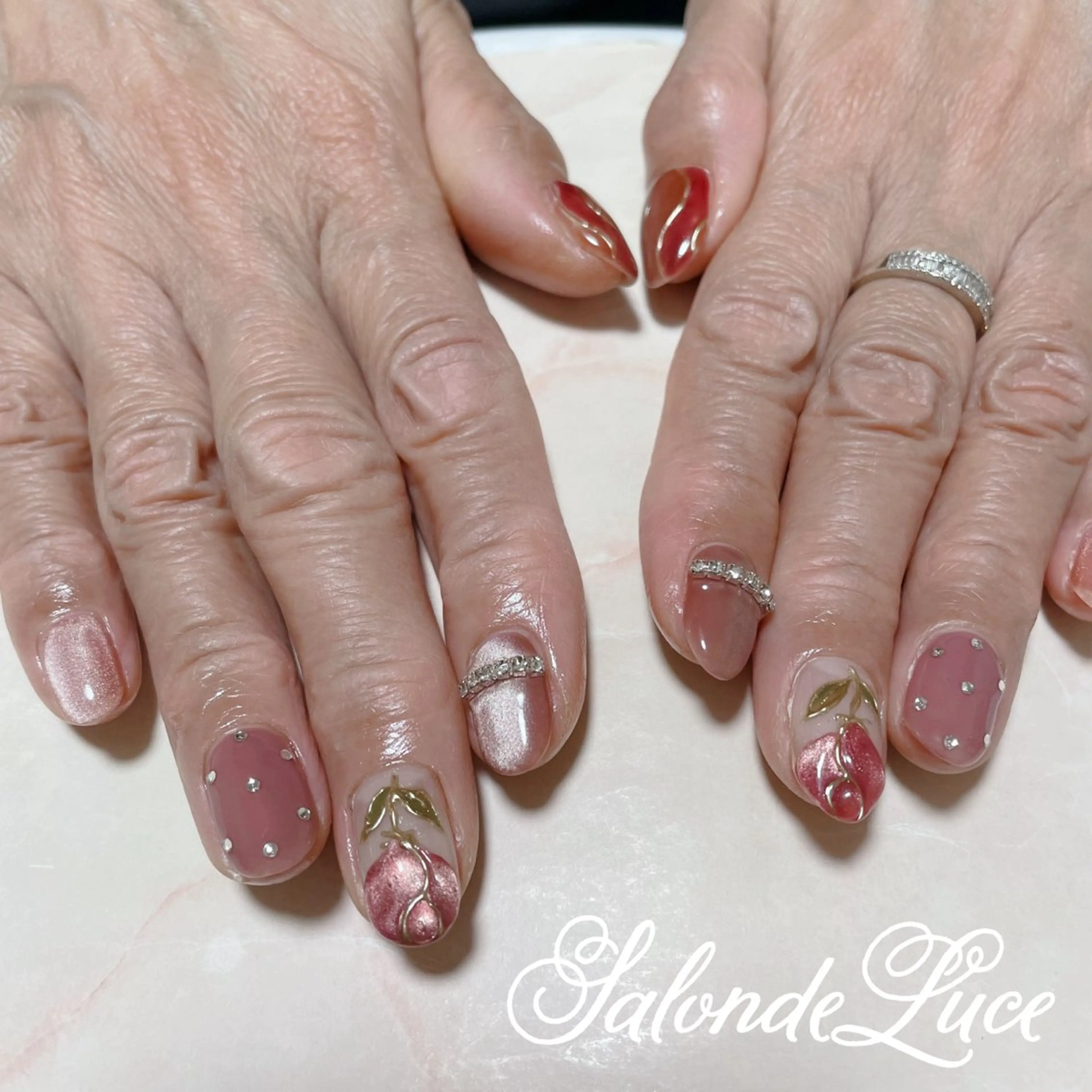 ネイル マグネットネイル Salon de Luceのネイルデザイン