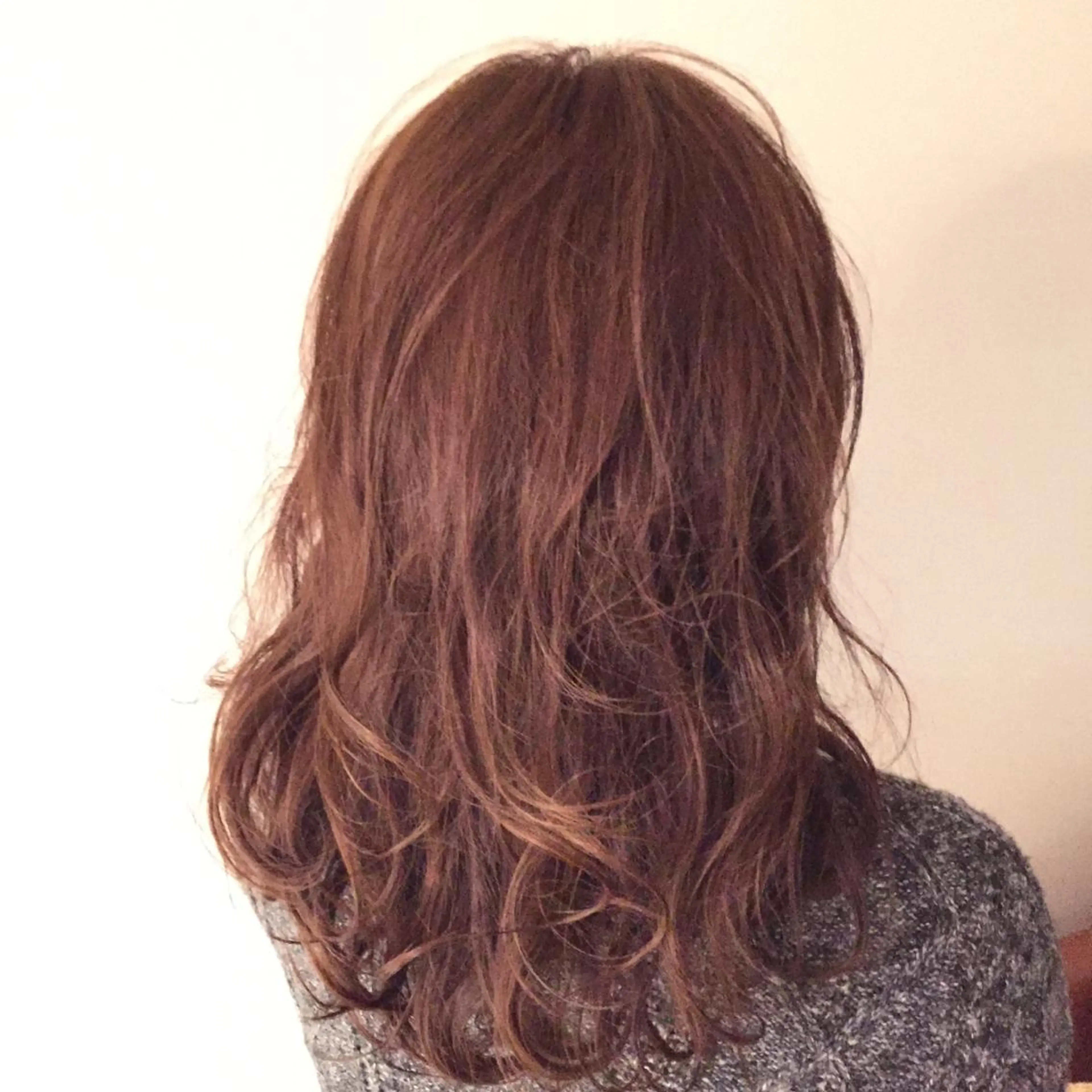 ミディアム eyelush color world庄内駅前所属・シールエクステ／豊中 吉田孝司のヘアスタイル