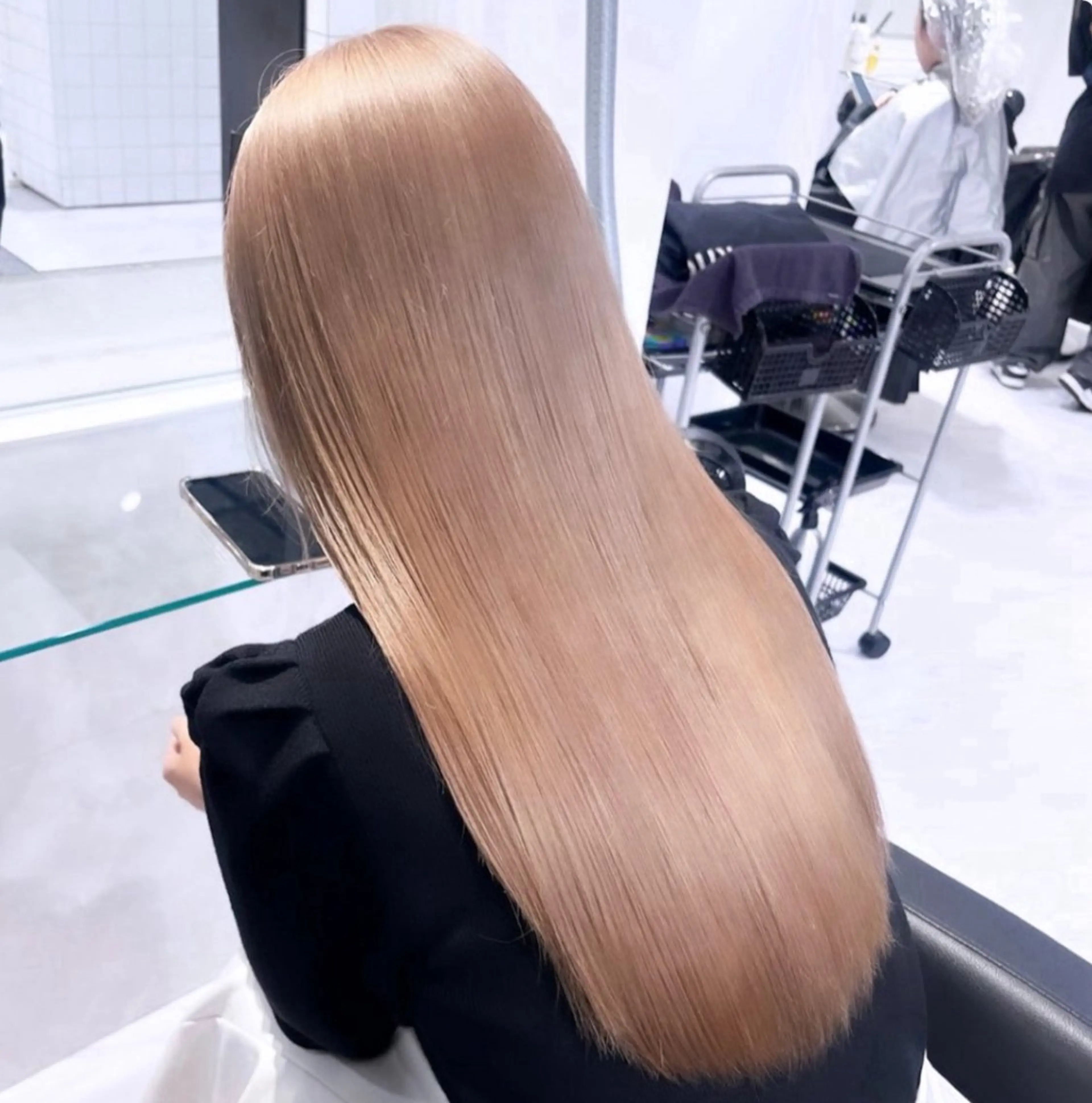 ロング カラー ヘアカラー トリートメント ヘッドスパ ヘアセット 🫧うる艶トレンド 🫧透明感カラーのヘアスタイル