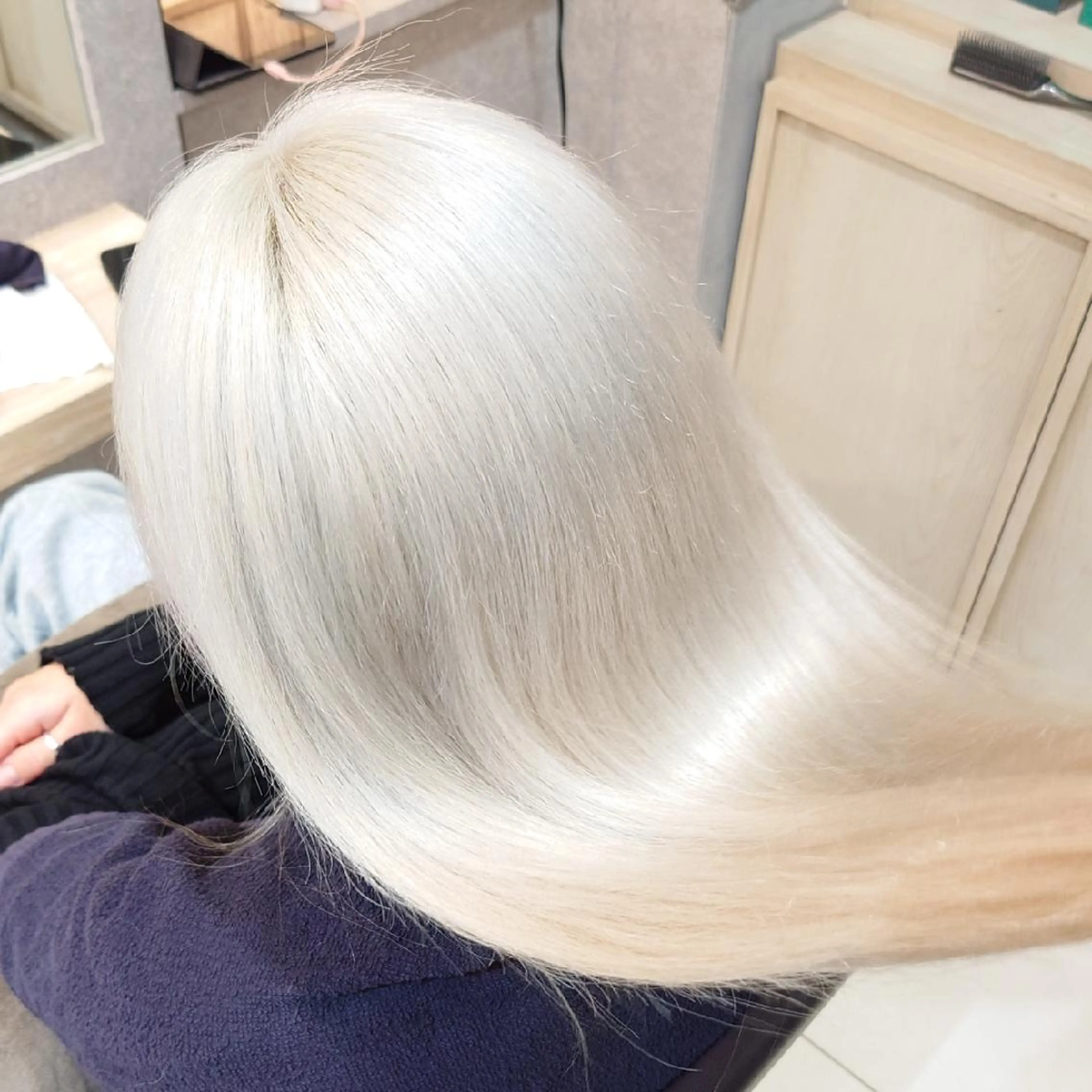 カラー F.hair salon所属・ハイトーン×髪質改善 🌈しゅんだい🌈のヘアスタイル