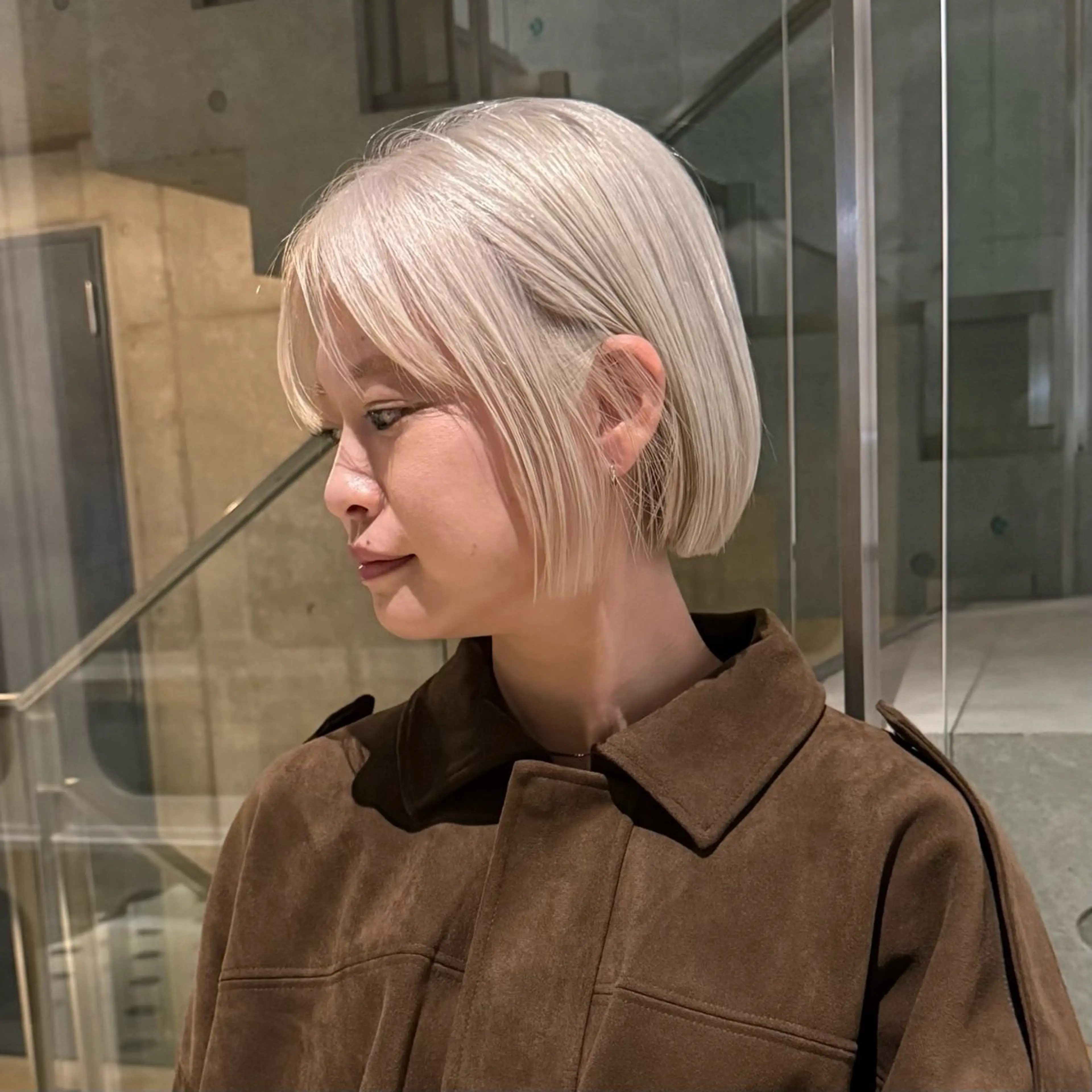 カラー RINA .のヘアスタイル