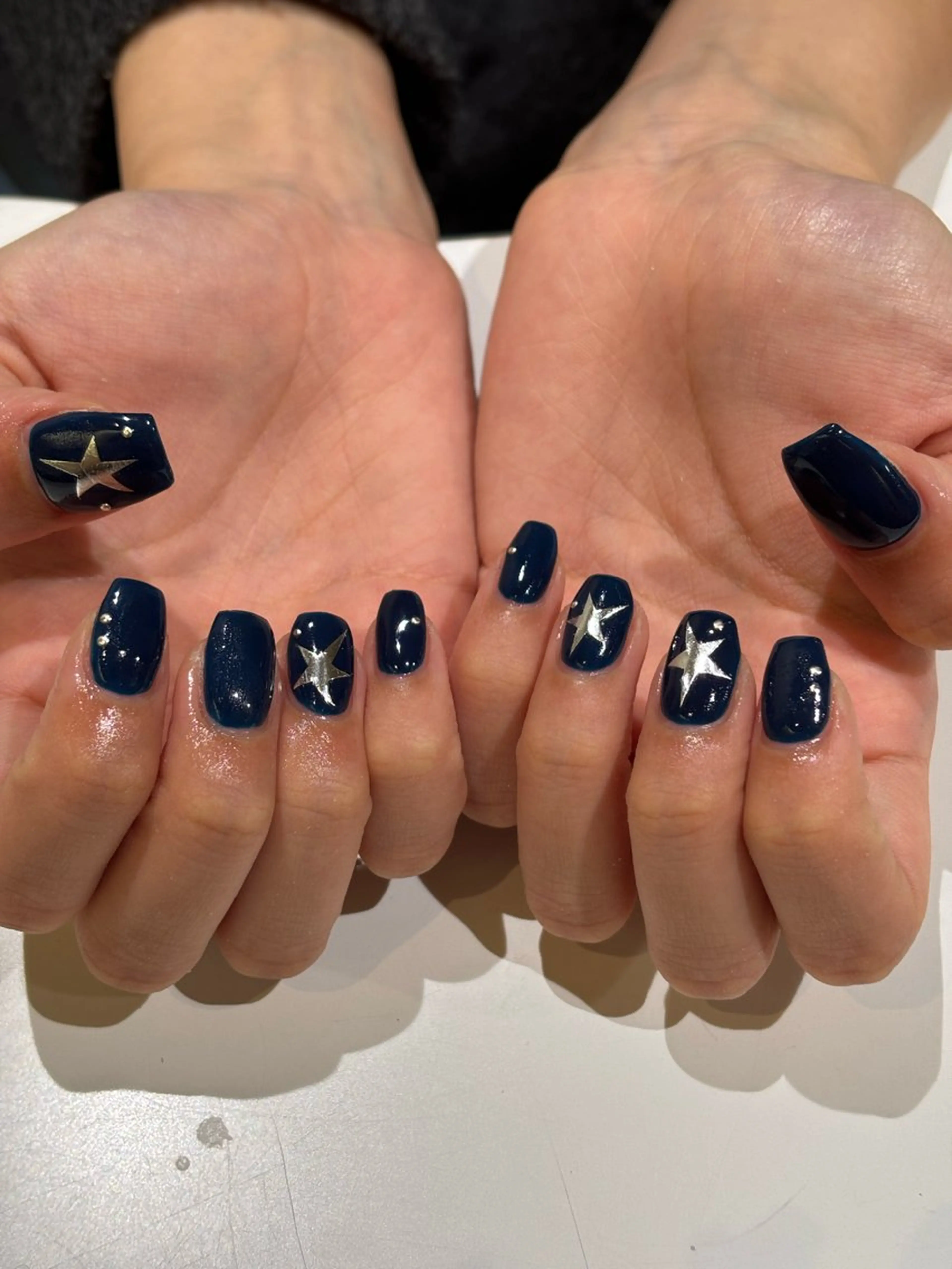 ネイル ハンドネイル REINA .のネイルデザイン