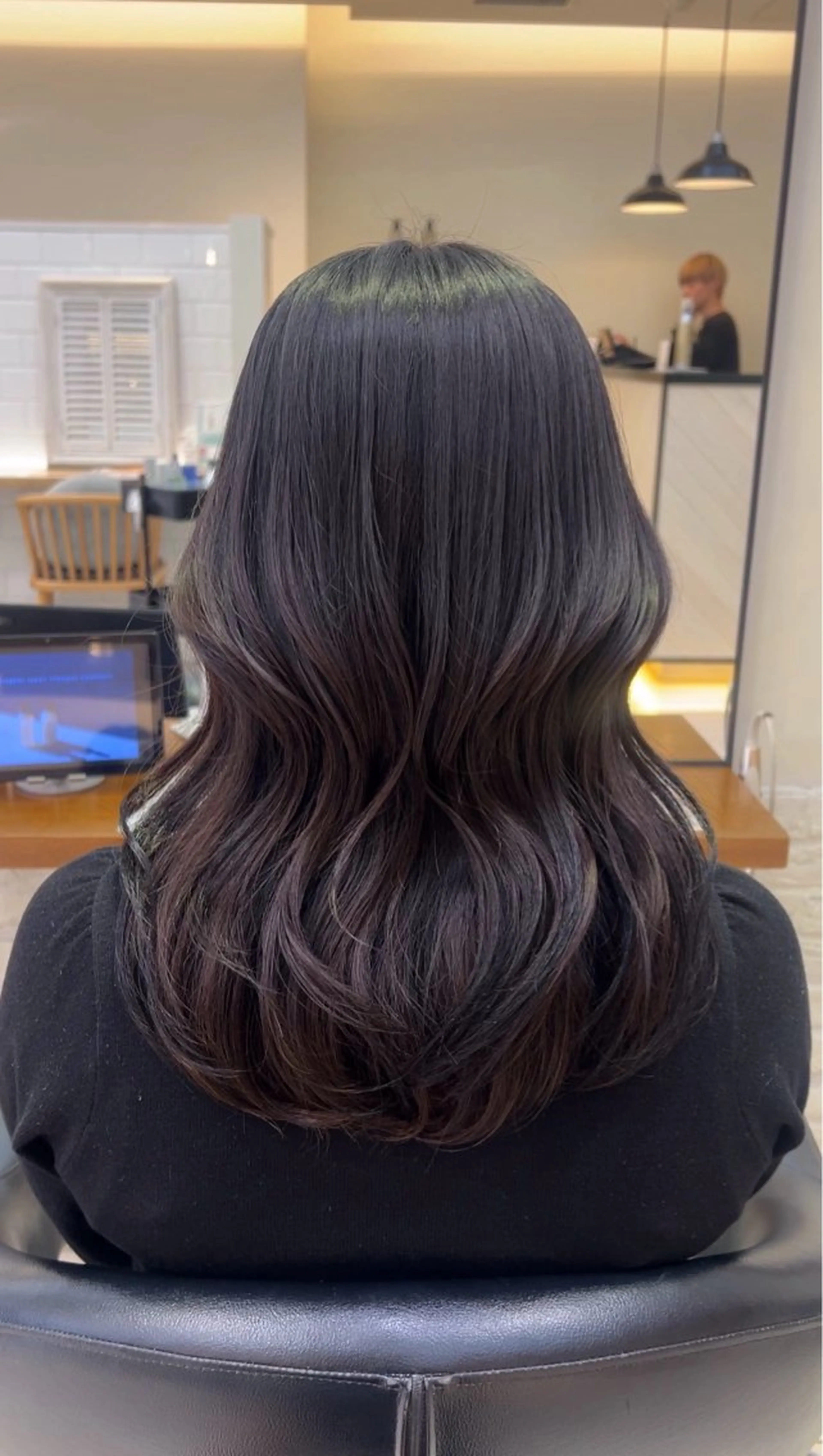 ロング カラー ヘアアレンジ カット ヘアカラー ‎💚韓国風レイヤー 🇰🇷💚 ちえのヘアスタイル