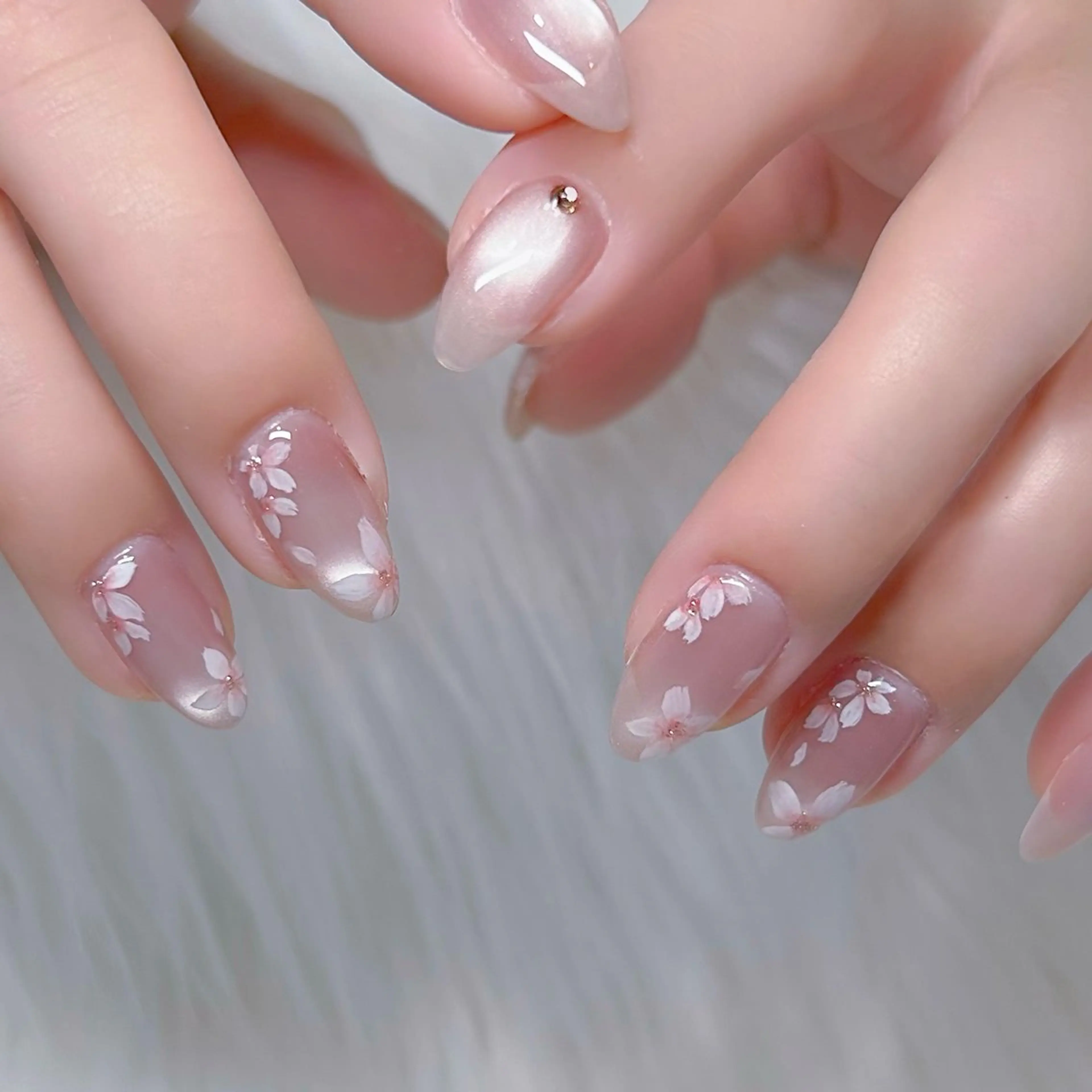 ネイル ハンドネイル Neolive rita🐾Eimiのネイルデザイン