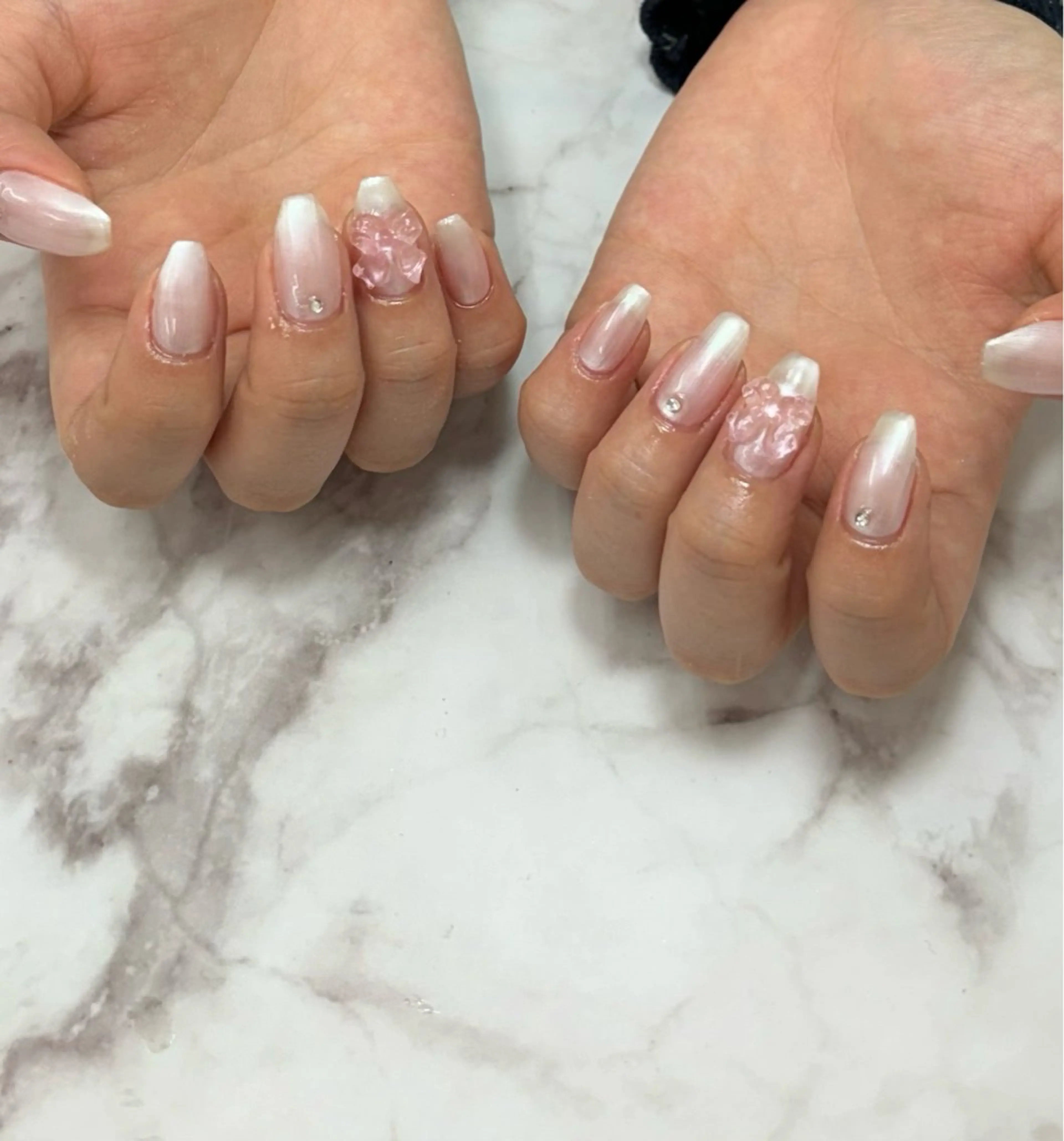 ネイル ハンドネイル 村上莉理 ネイリ ストUNELMA所属のネイルデザイン