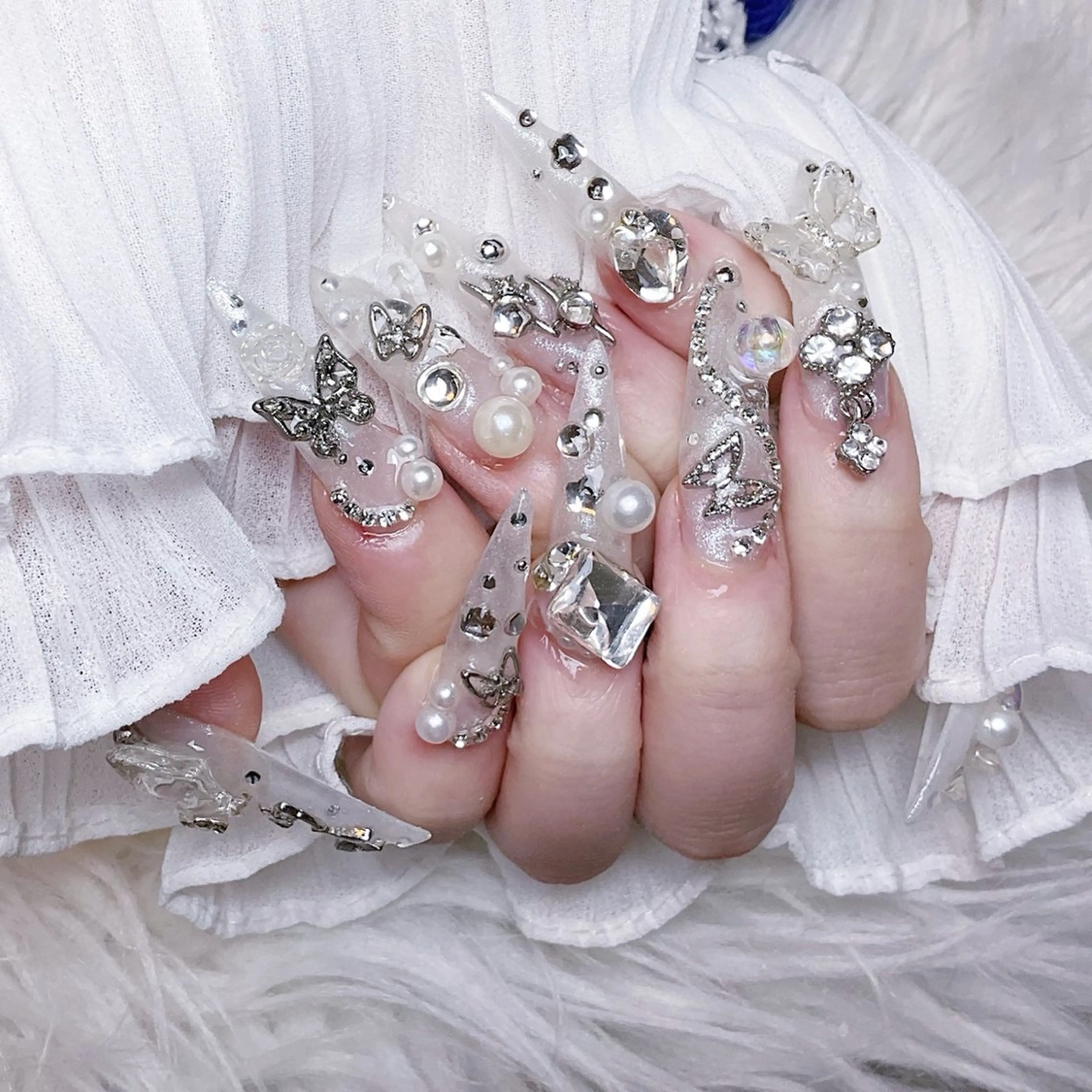 ネイル ハンドネイル 🌈Yun nail hyejin💋のネイルデザイン