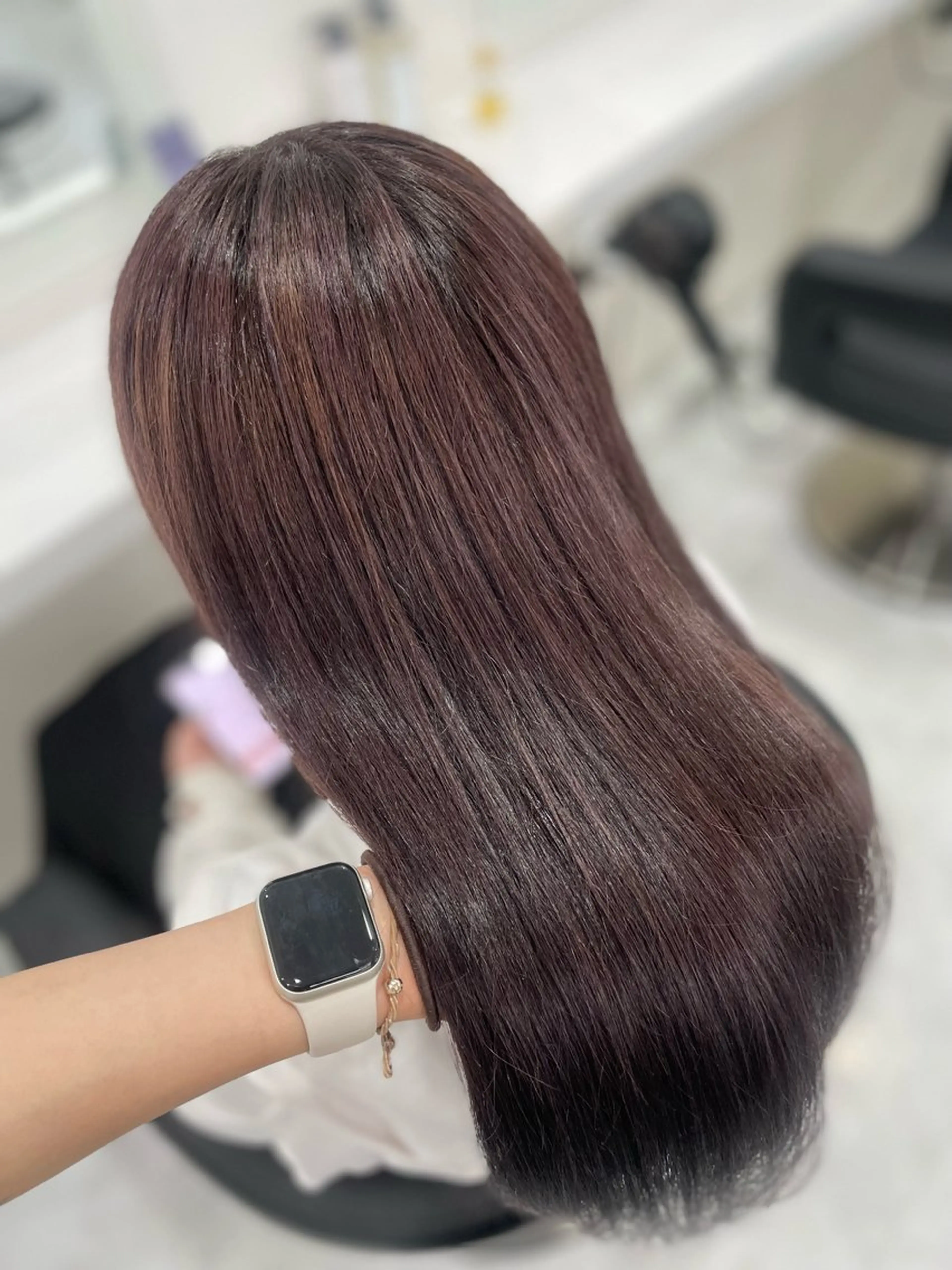 ロング カラー ハイトーン🤍ブロン ド🤍MISAKIのヘアスタイル