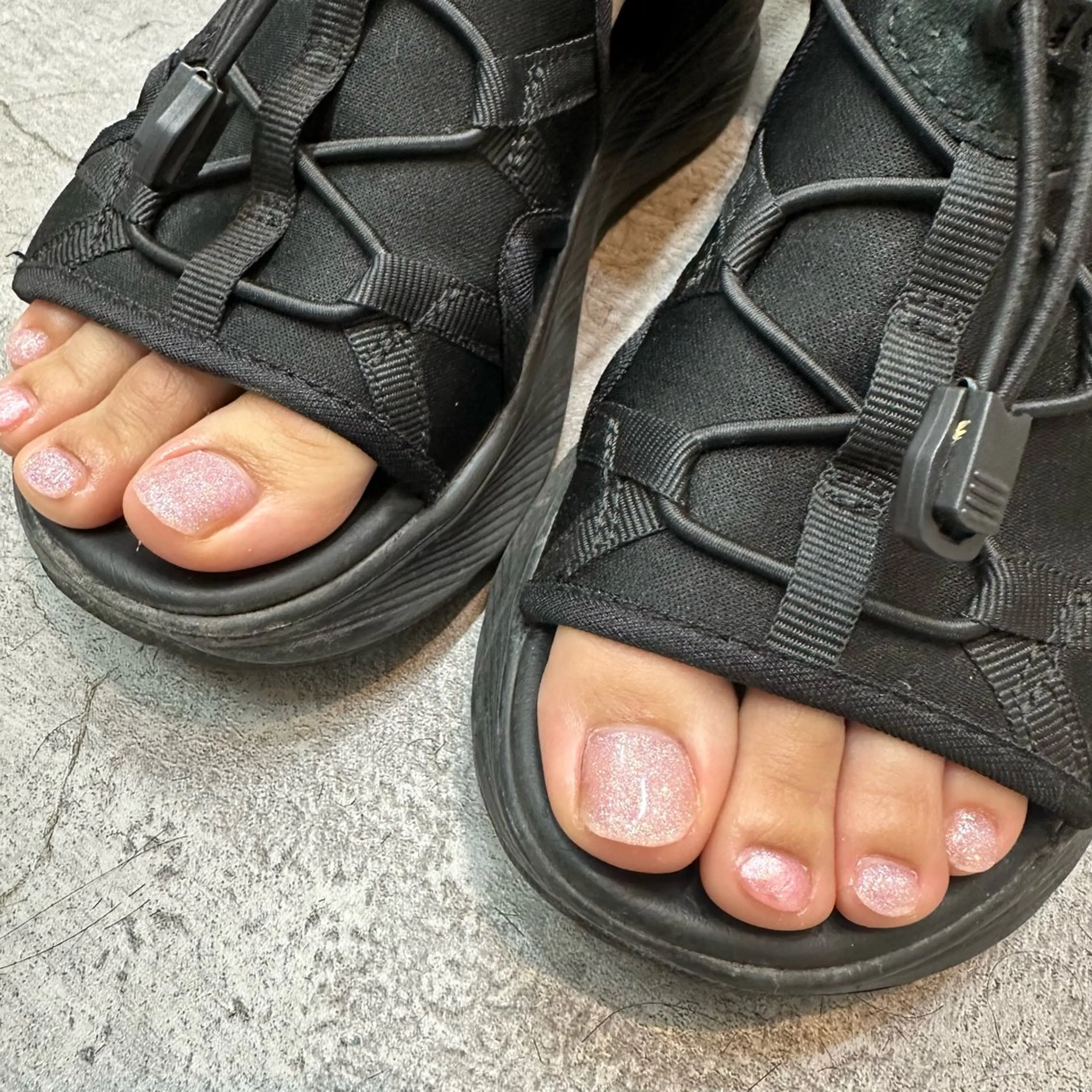 ネイル 粟野 裕稀のヘアスタイル