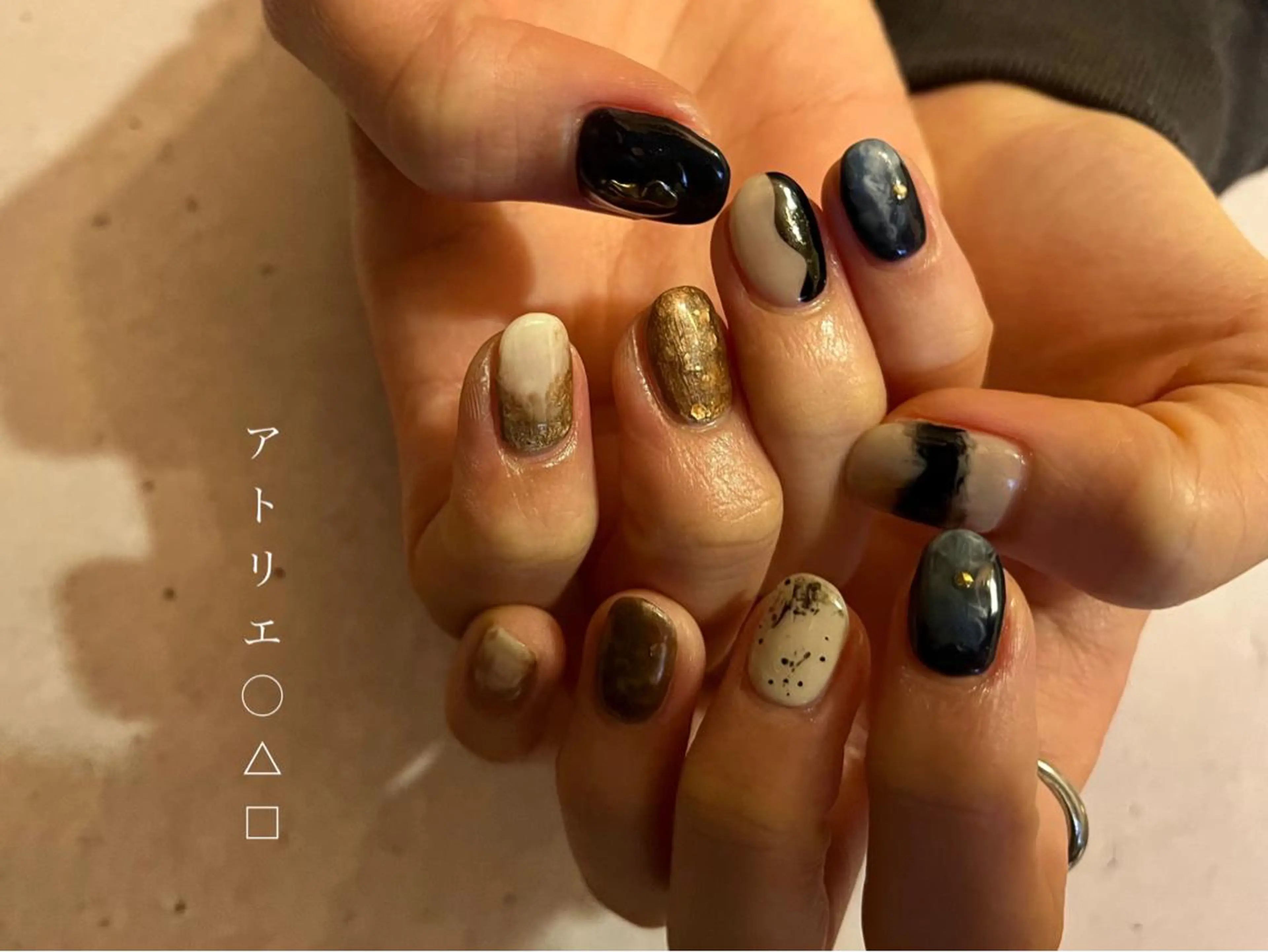 ネイル ニュアンスネイル ハンドネイル アトリエ ○△□のネイルデザイン