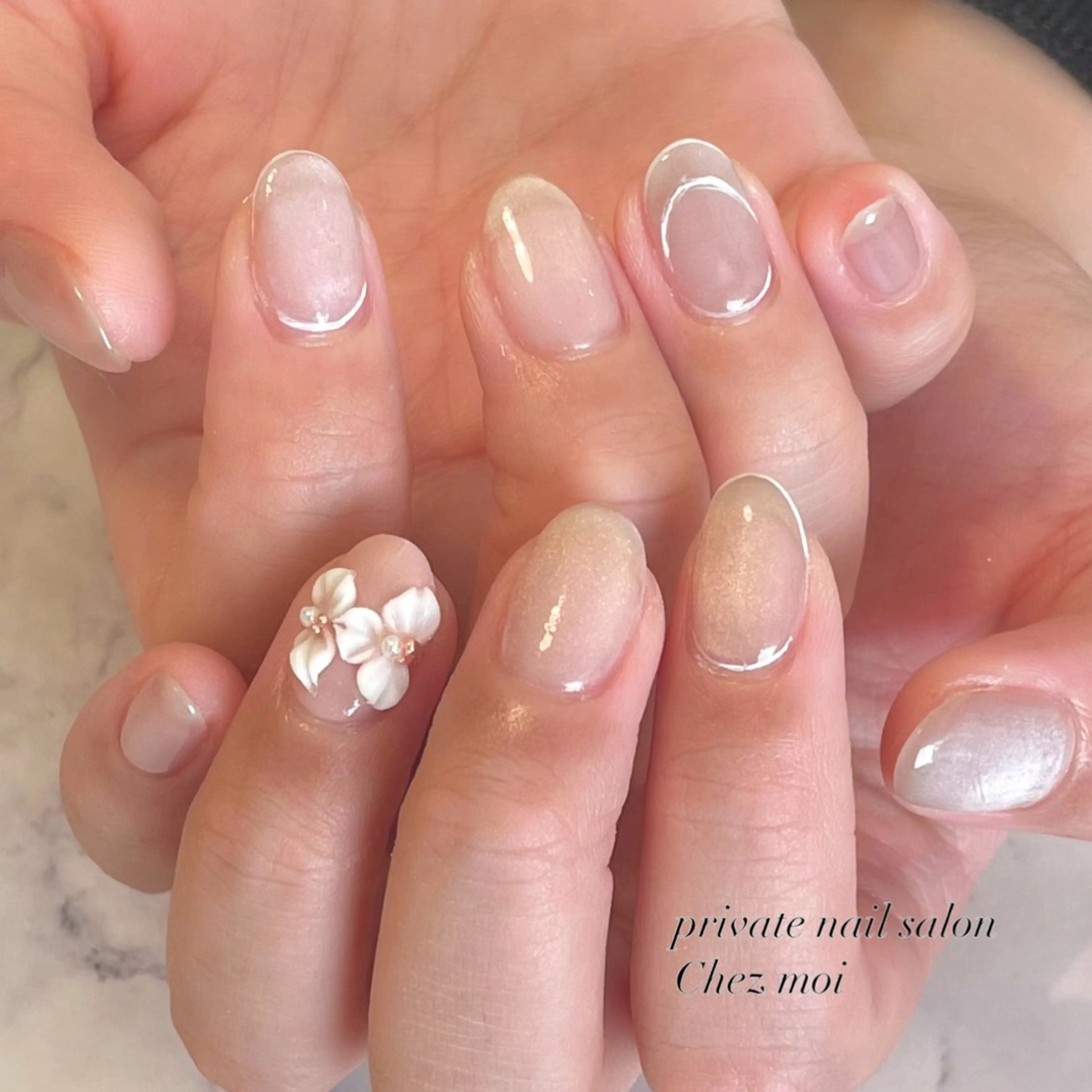 ネイル KOMINE TOMOKOのネイルデザイン