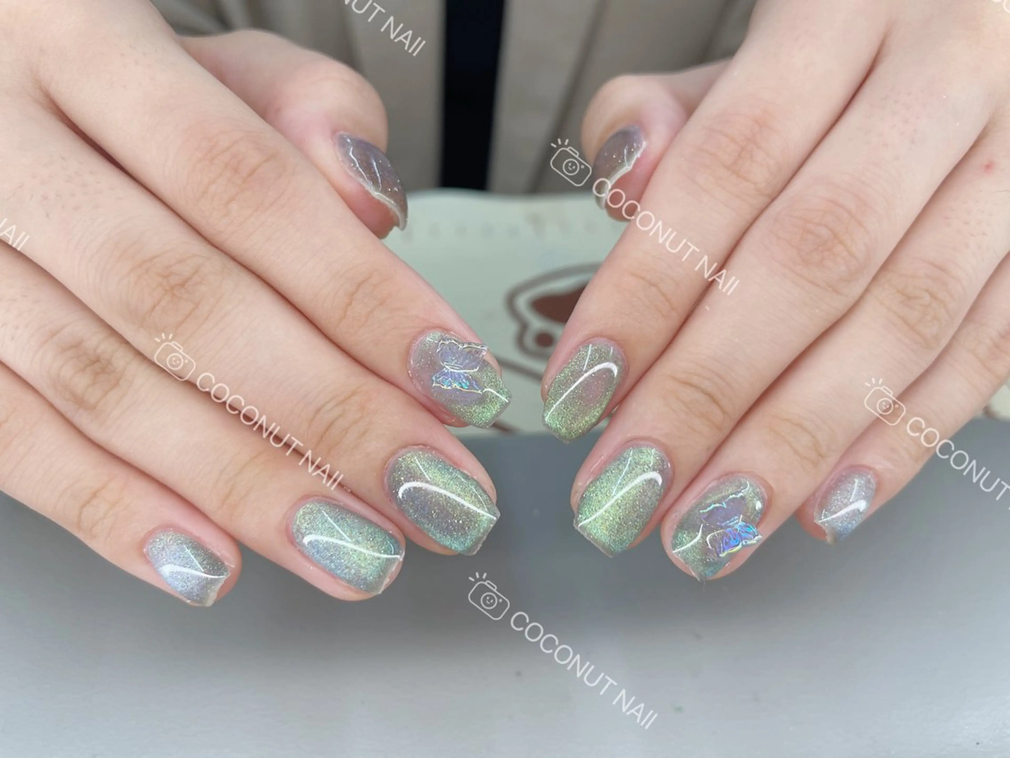 ネイル ハンドネイル 神田 ココナッツのネイルデザイン