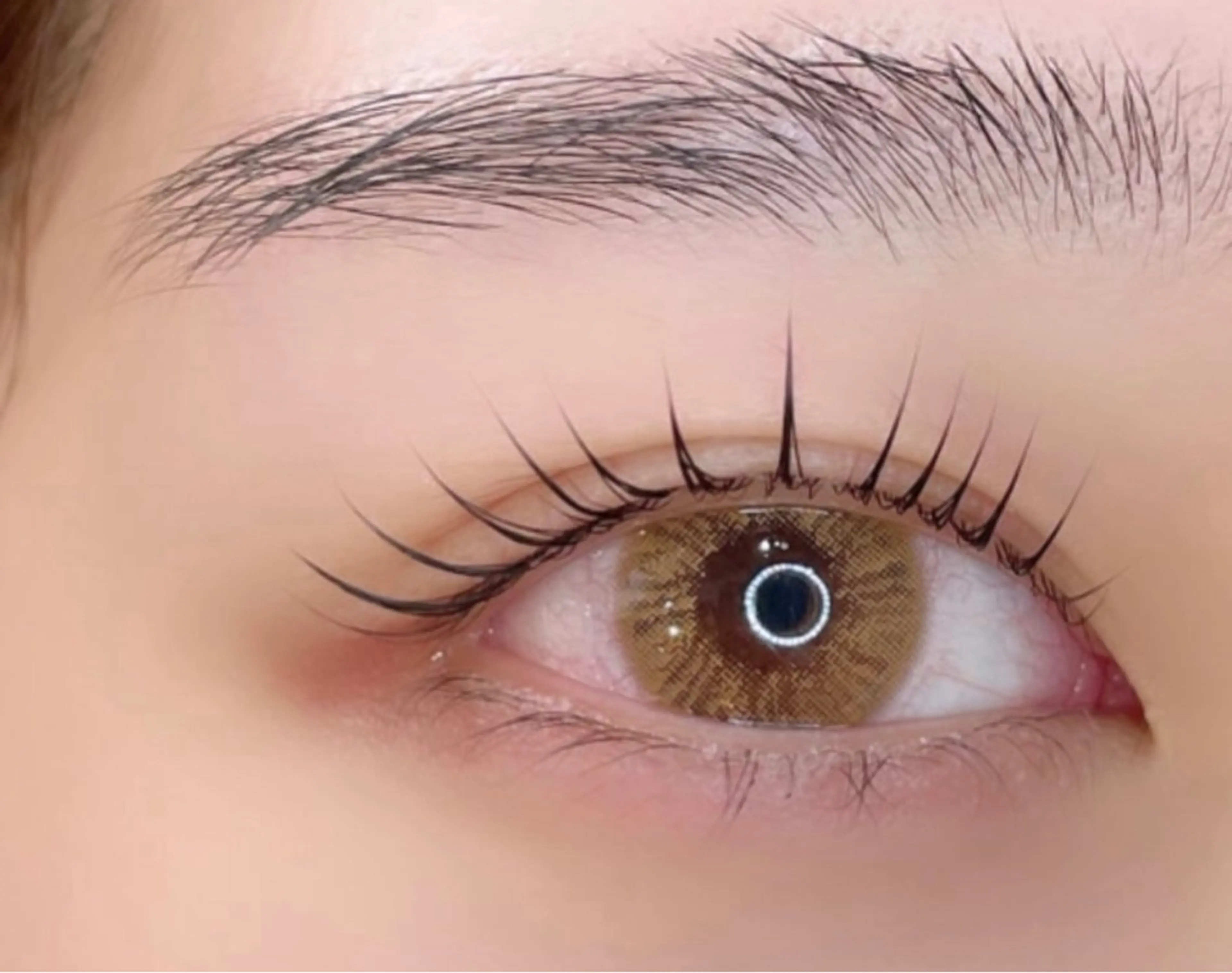 パリジェンヌラッシュリフトの写真