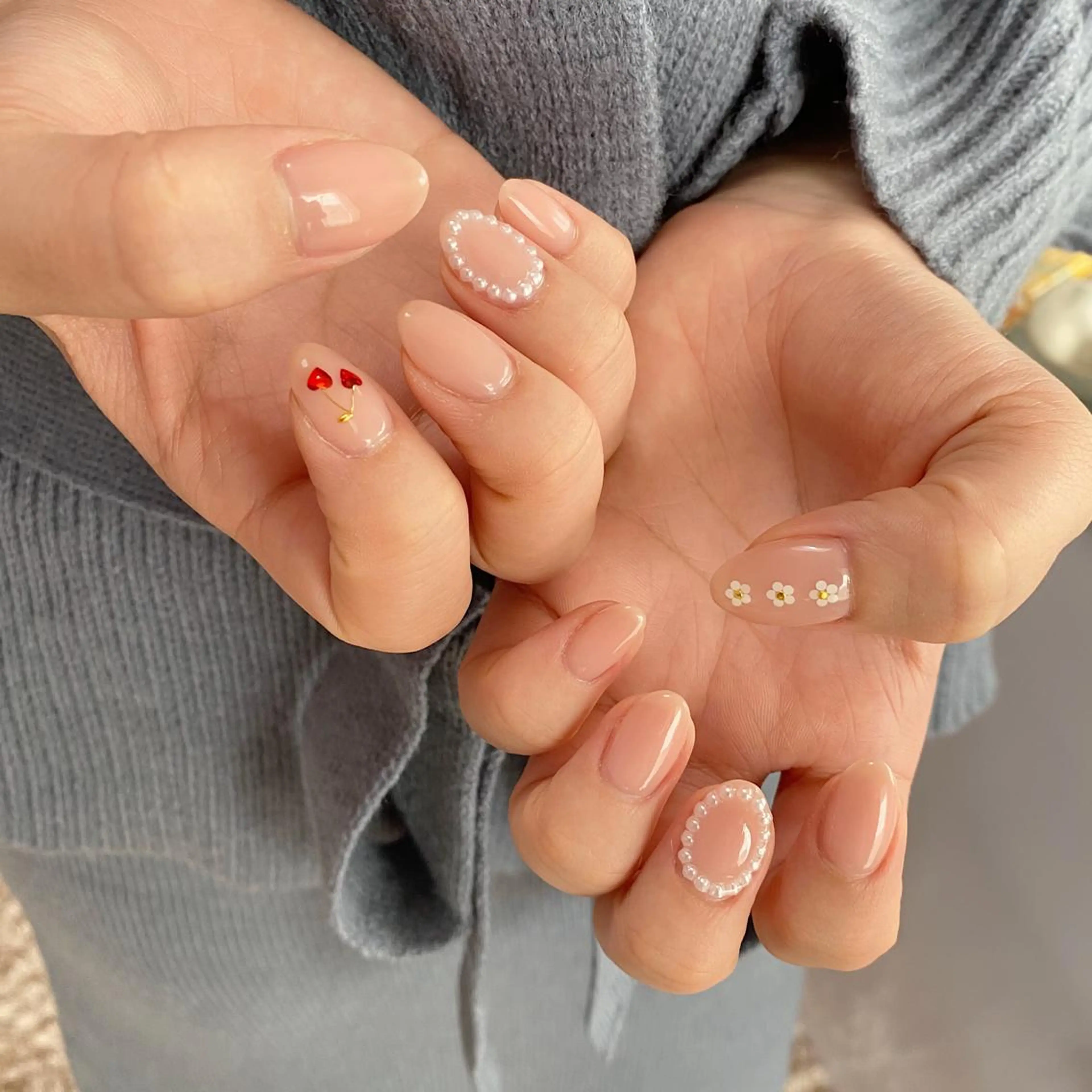 ネイル ガーリー lcoco nailのネイルデザイン