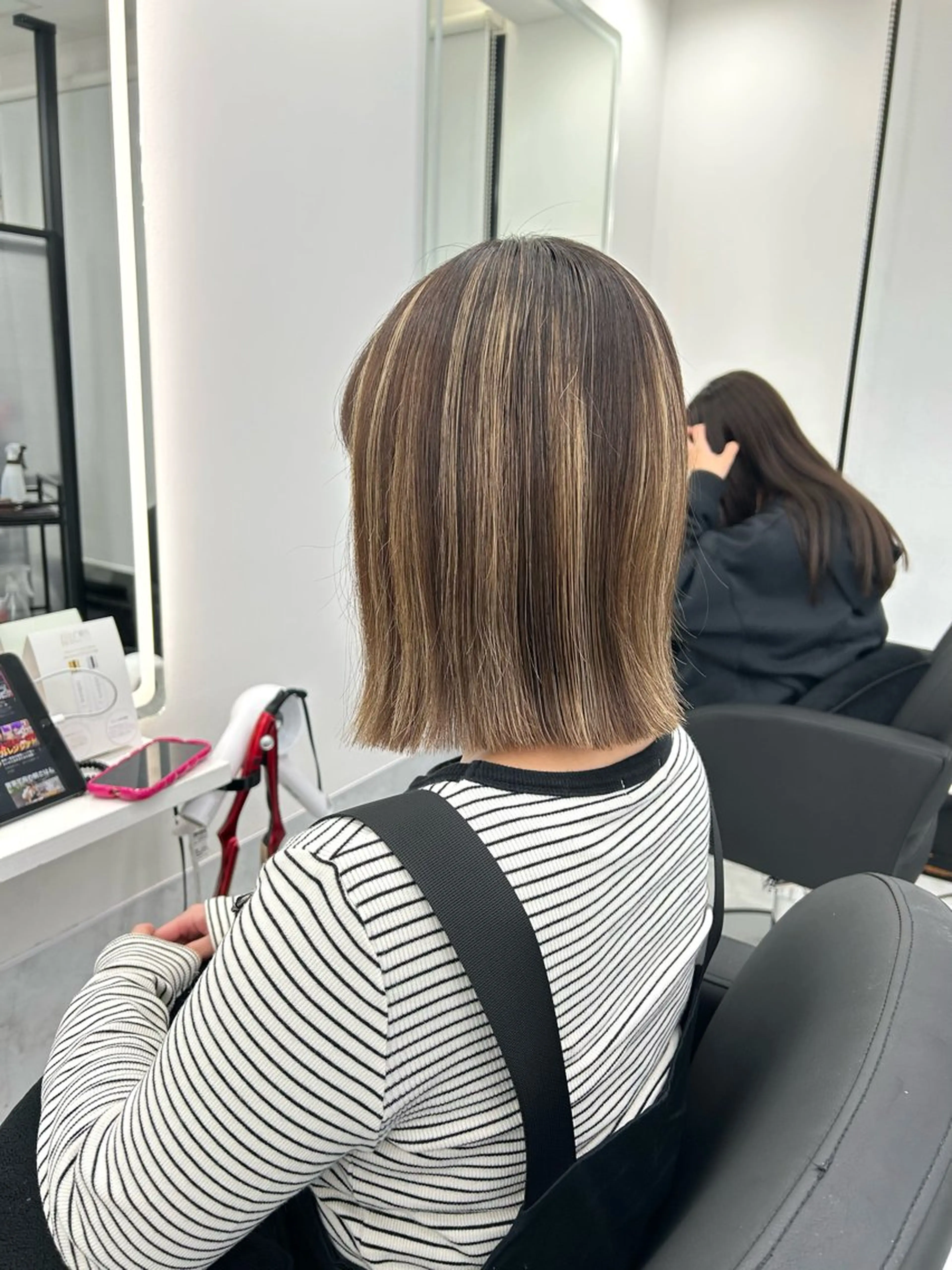 ミディアム F.所属・miku 🍑髪質改善サロンのヘアスタイル