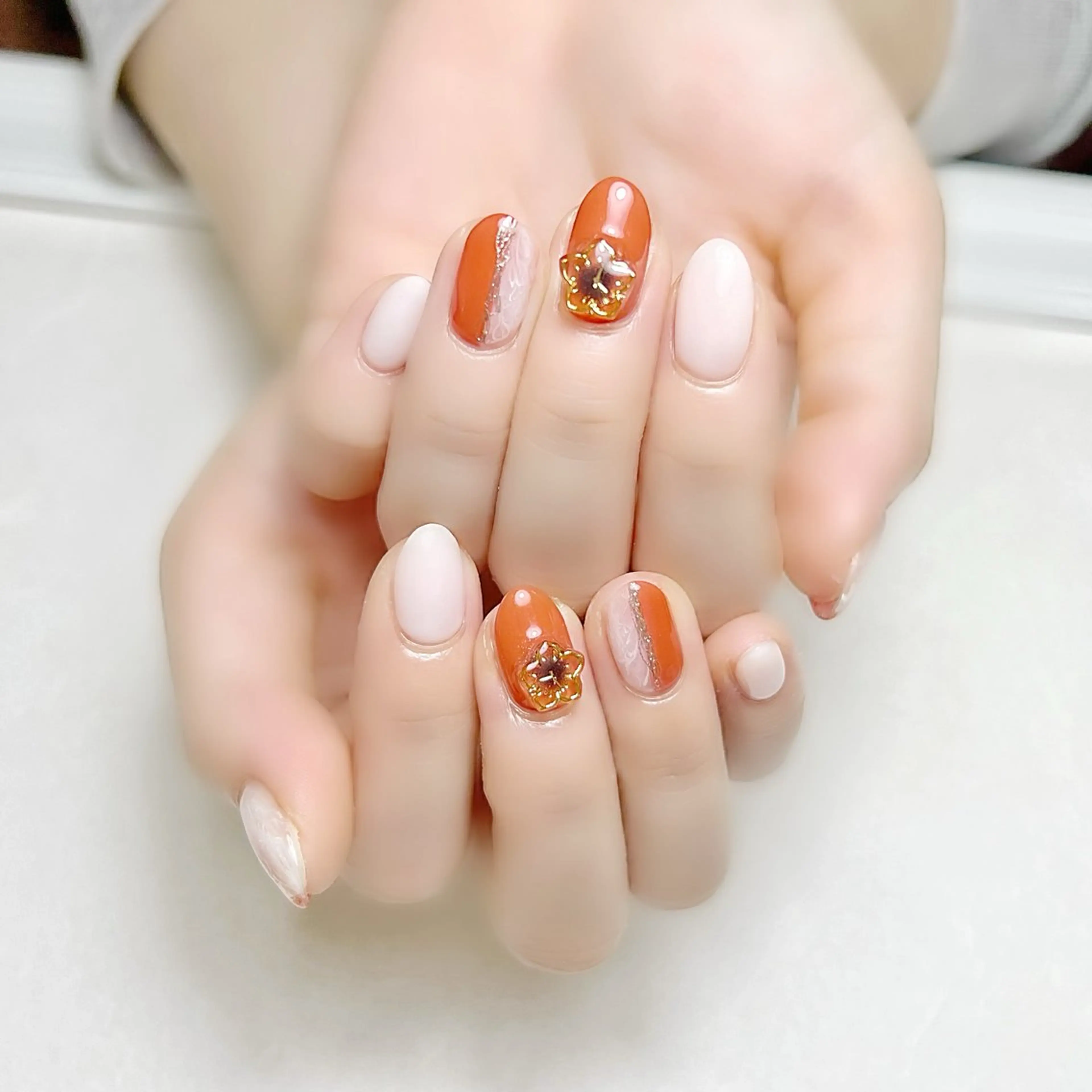 ネイル フラワーネイル ミラーネイル オレンジ 春ネイル rouse nail RISATOのネイルデザイン