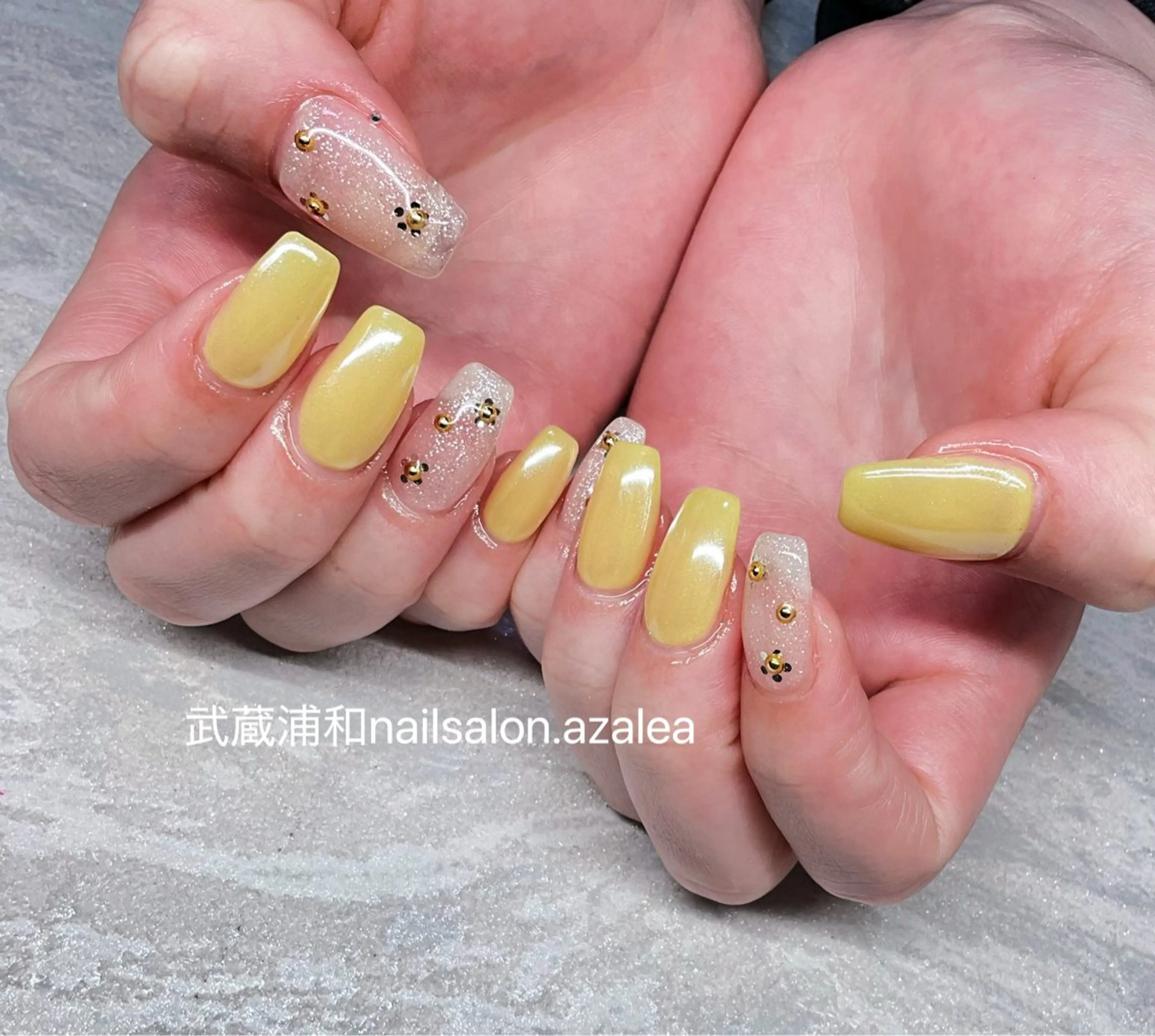 ネイル ハンドネイル R inのネイルデザイン