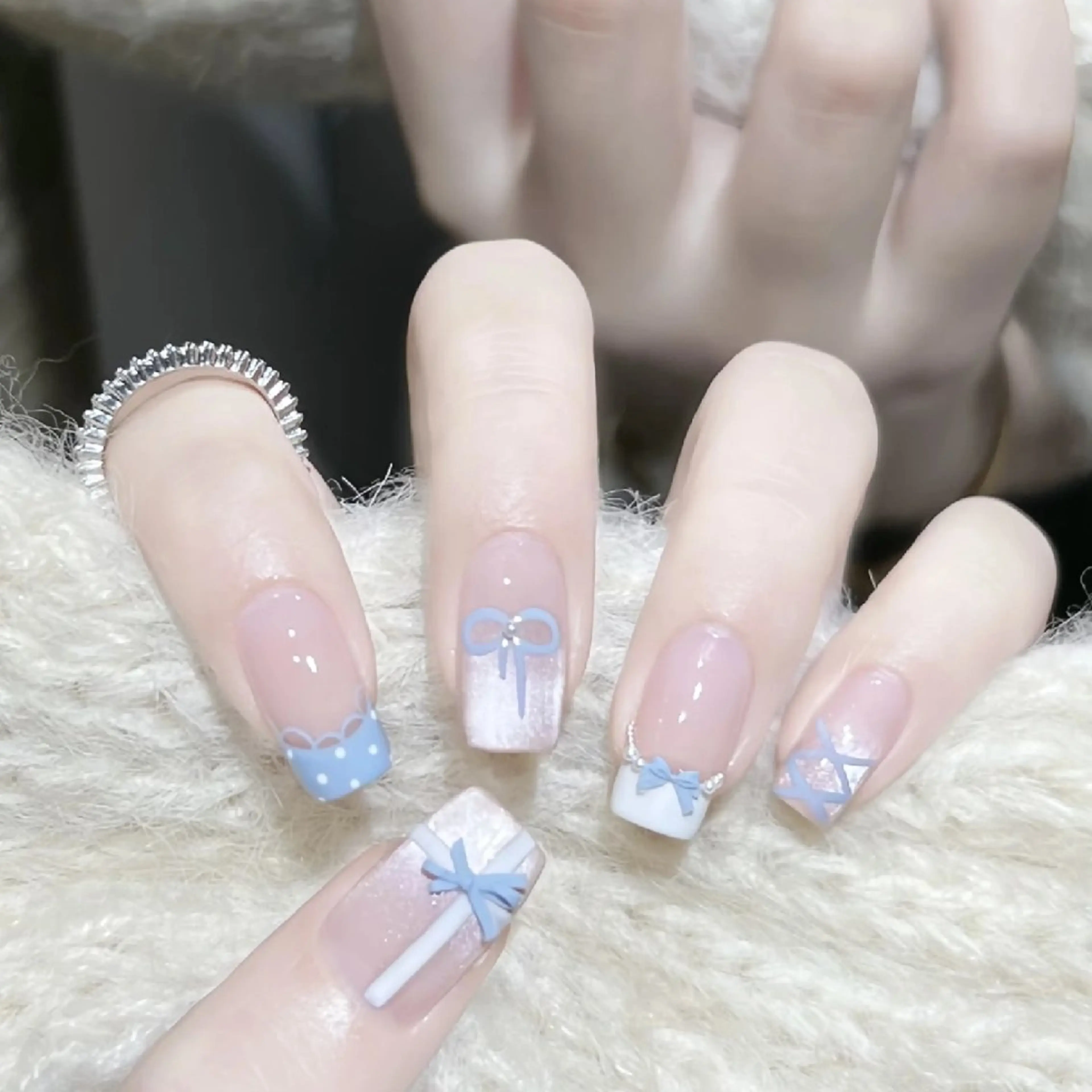 ネイル 鈴木 彩星のネイルデザイン