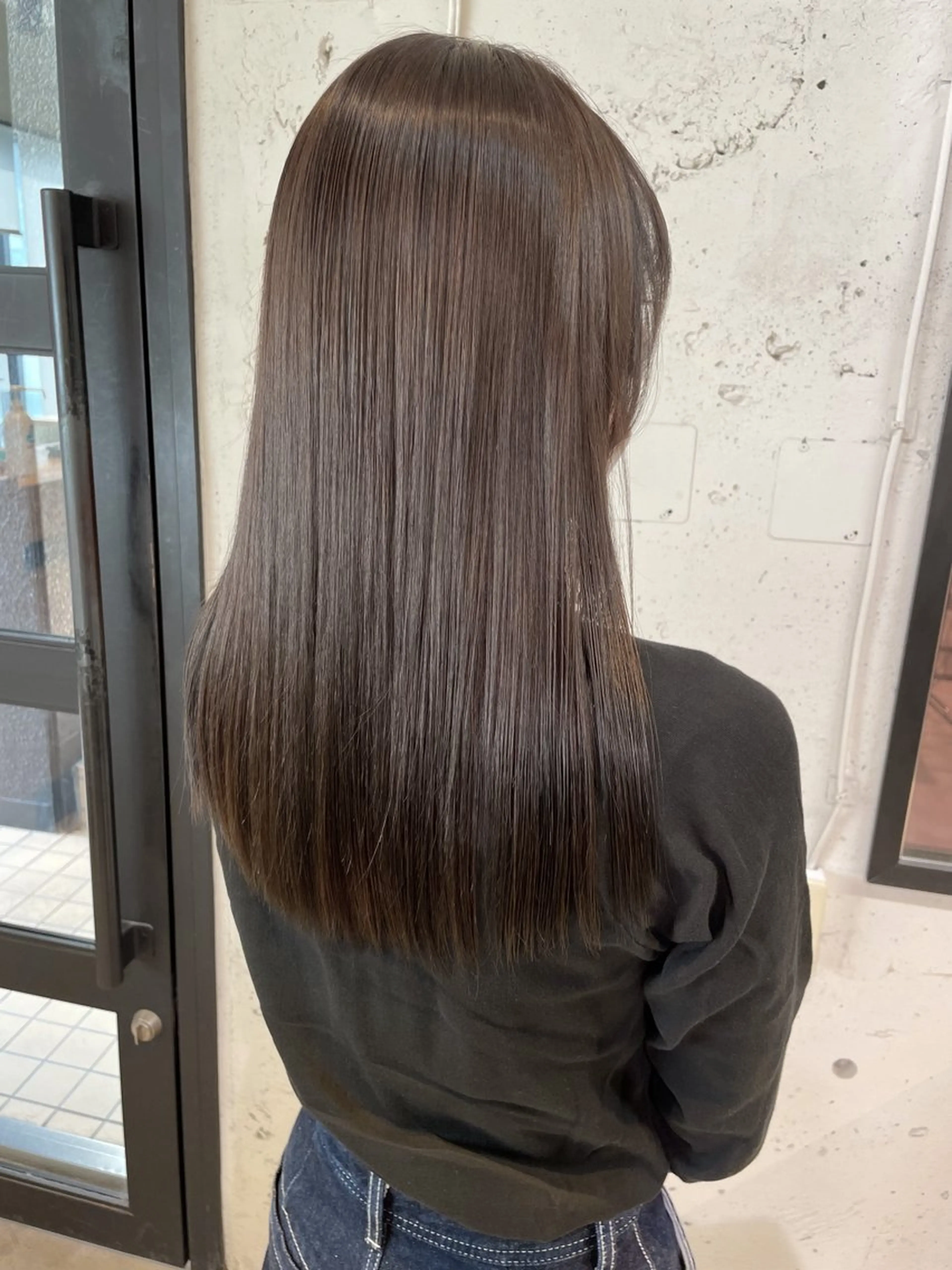 セミロング カラー ベージュカラー オリーブベージュ 💫タンバルモリ・ 韓国ボブ💫小川愛誠のヘアスタイル